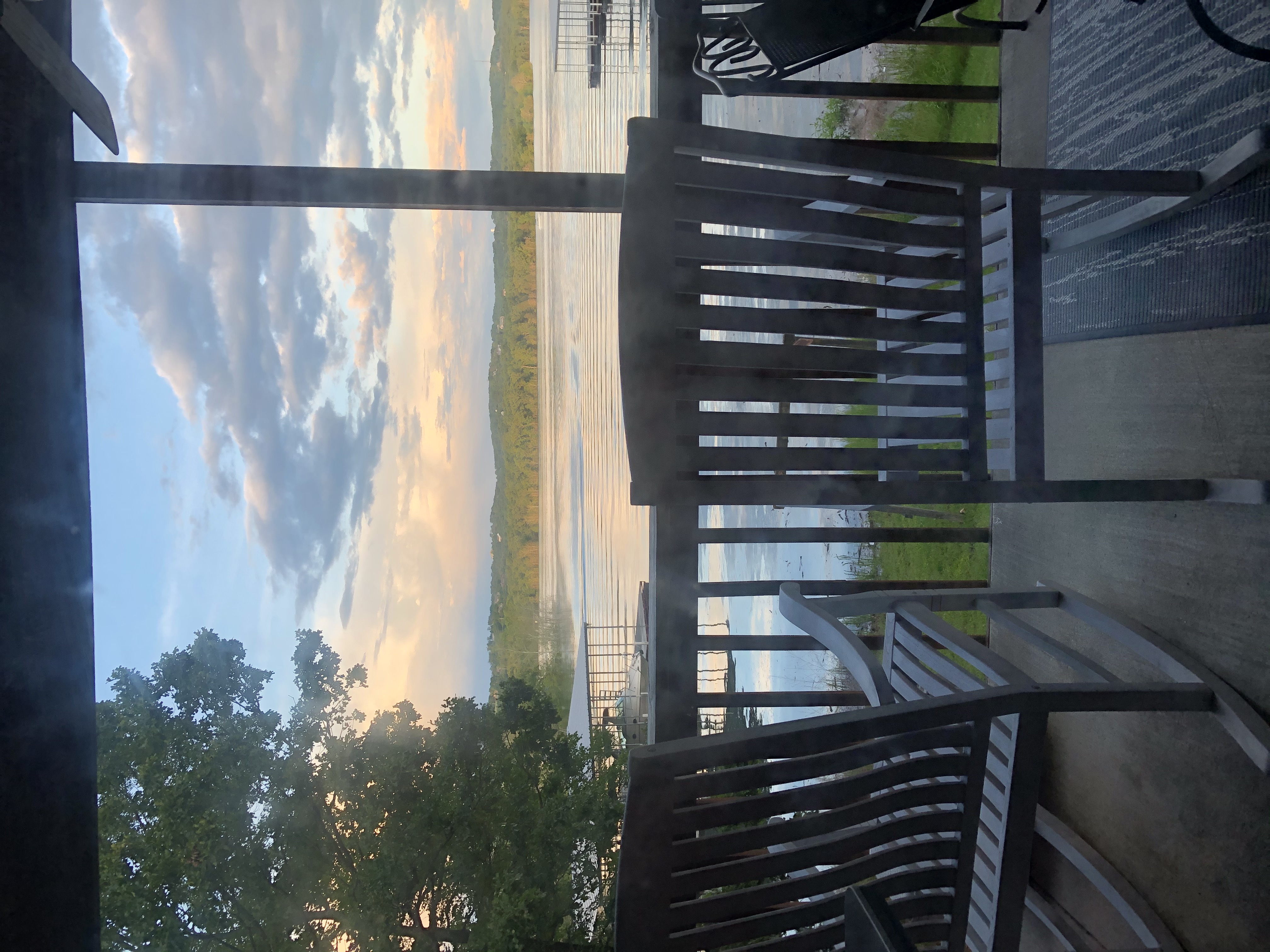 Fall at the lake-Sleeps 8-Family Friendly-SDC 2m!