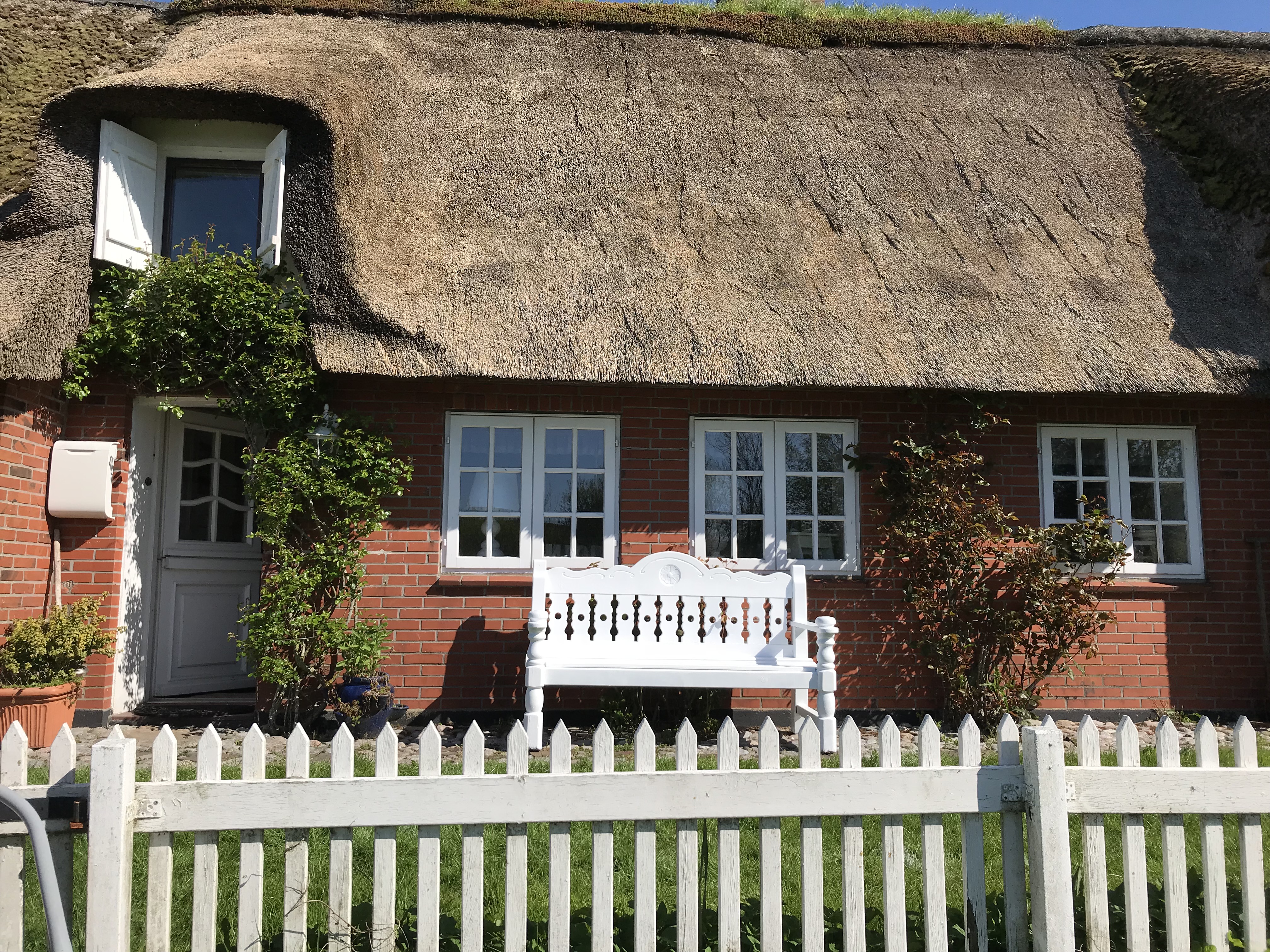 Download Lange strand 3 schlafzimmer haus zu vermieten Desktop Wallpaper