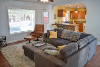 A comfortable and convenient home for 8.