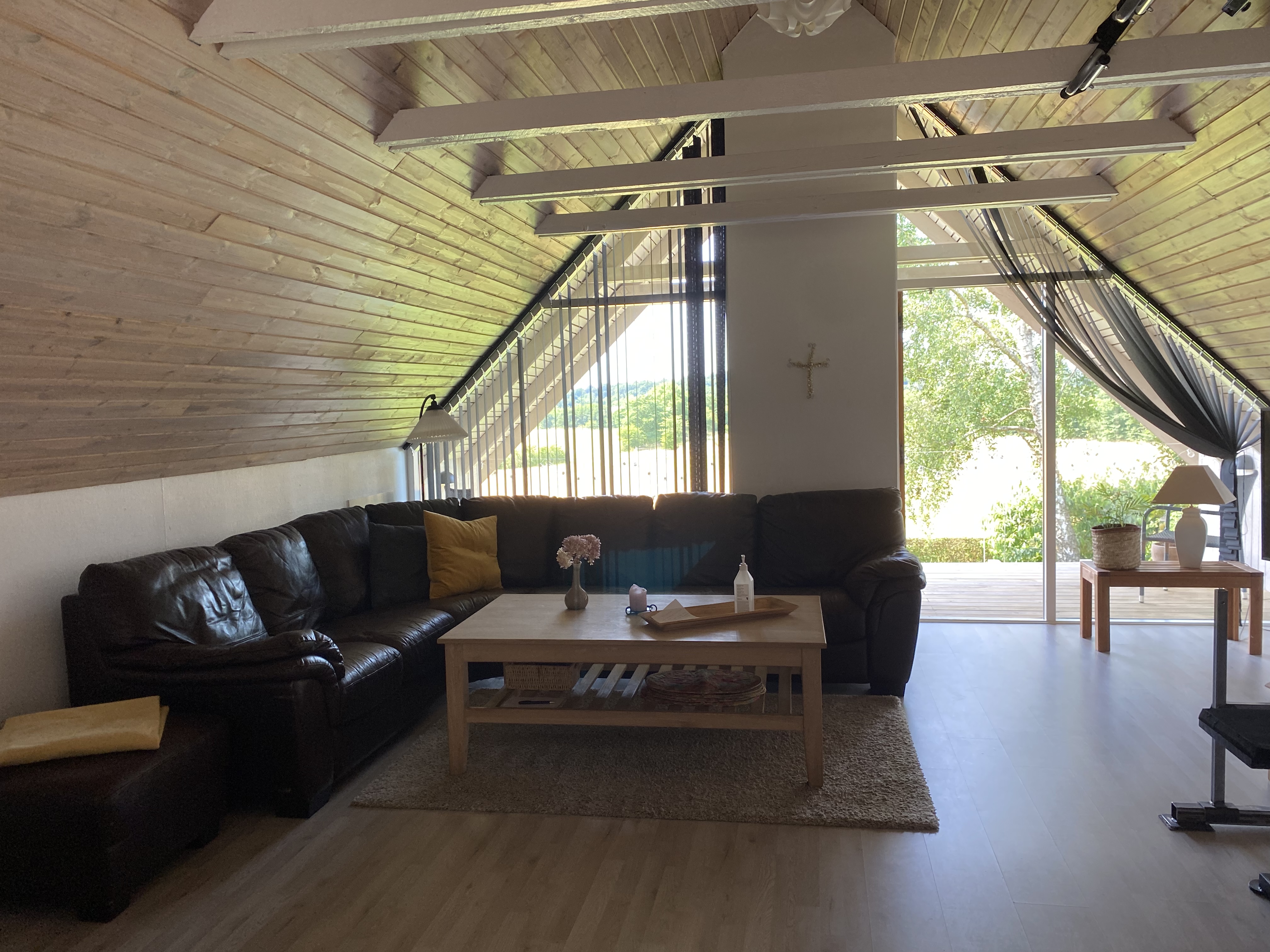 Lovely 40m2 room with a view from private balcony
