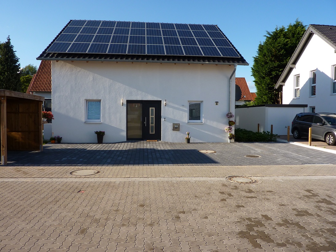 Private Messezimmer im Einfamilienhaus, WiFi, Bad Häuser