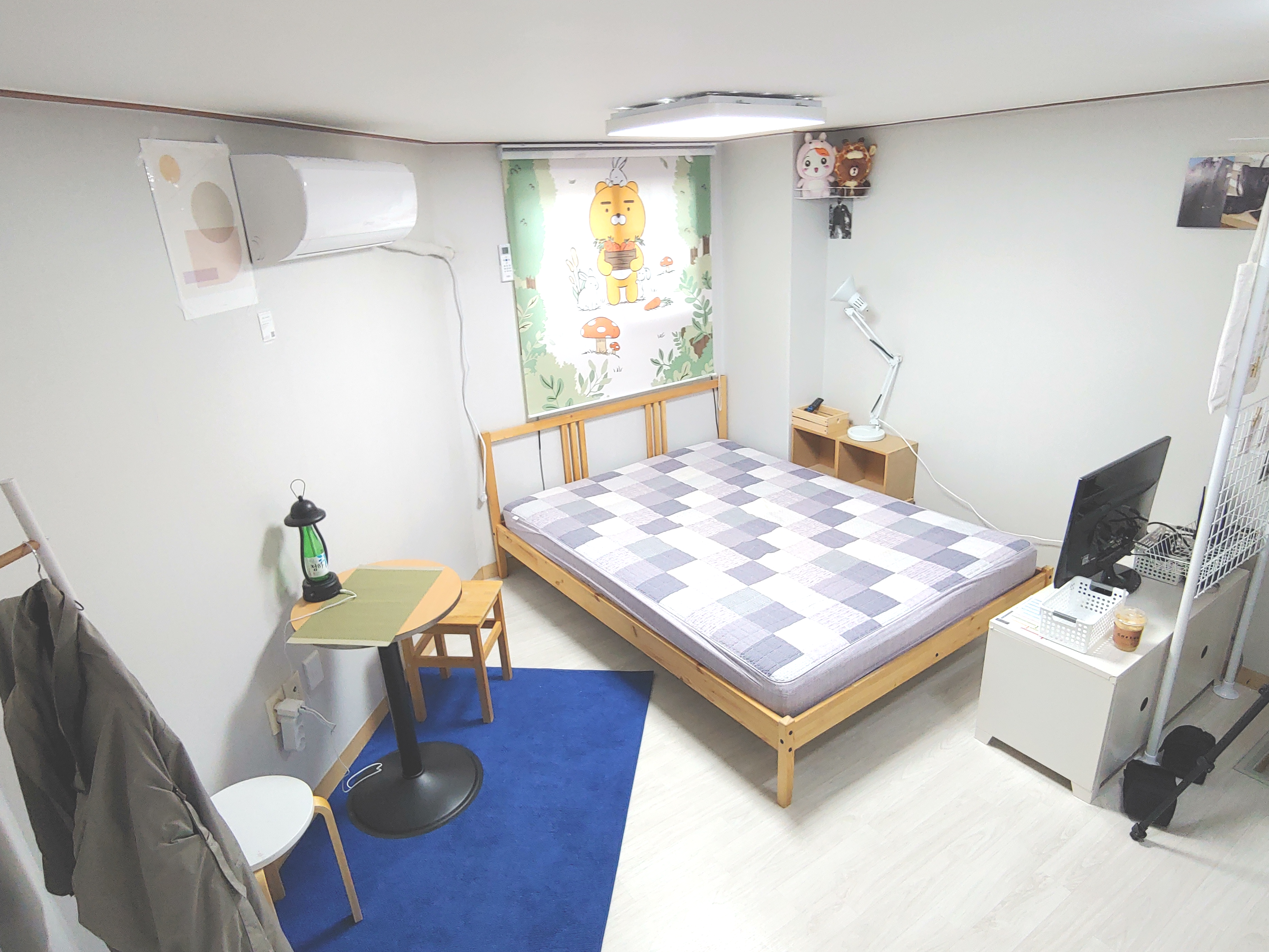 5-minute walk from Sungshin🏠 Women's University Station in Seoul, 8 minutes from Korea University Hospital, clean, quiet, and pretty room with a queen-sized bed