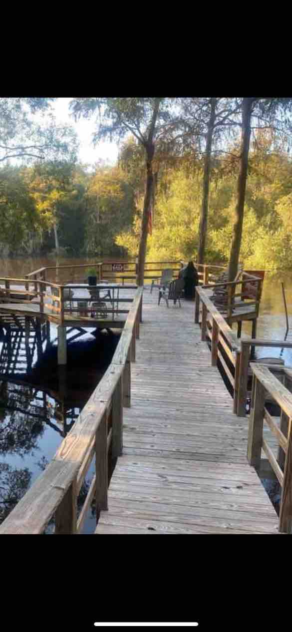 Satilla River Retreat Cabins for Rent in Patterson, United