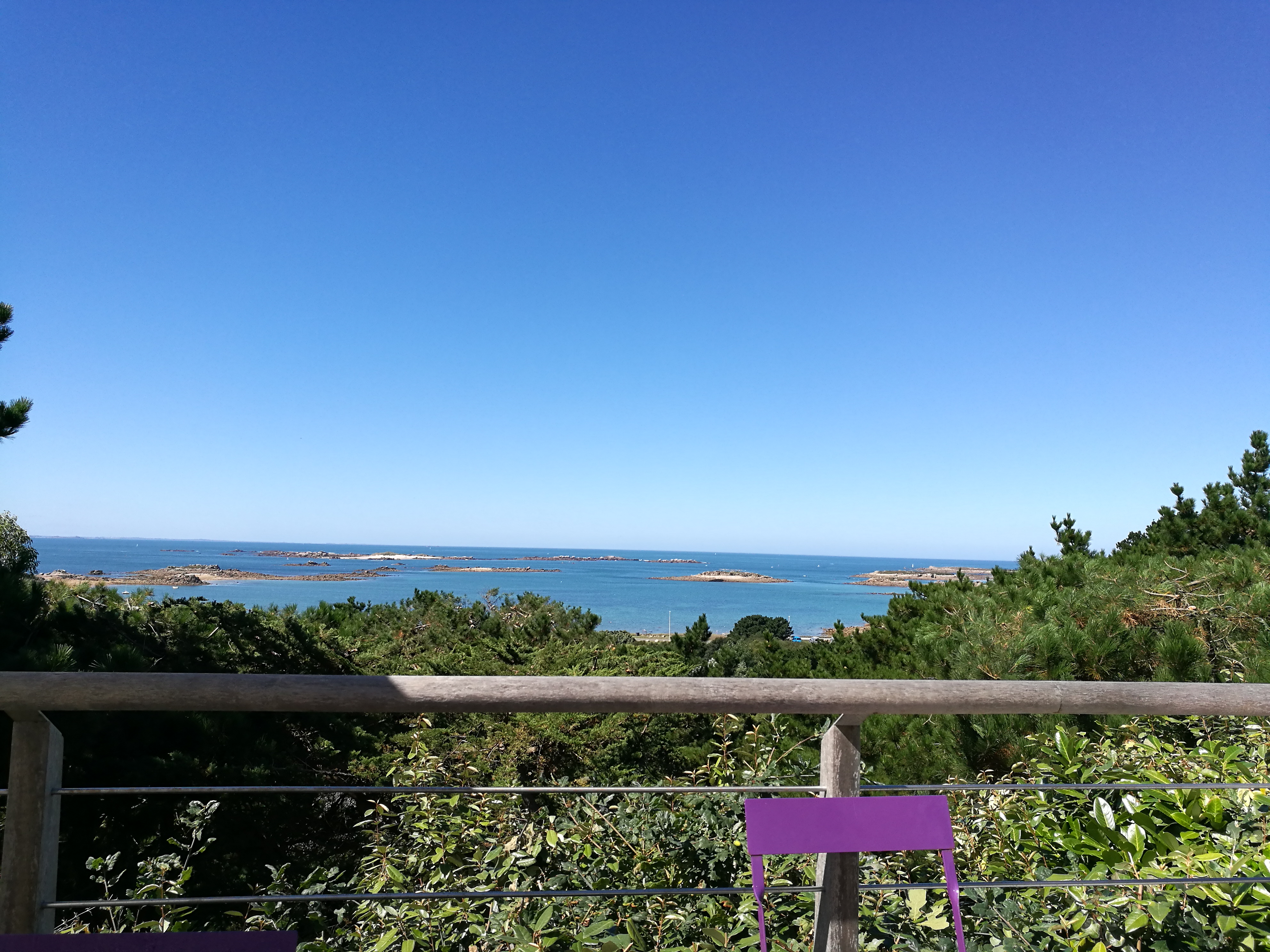 House with large terrace sea view in Trebeurden