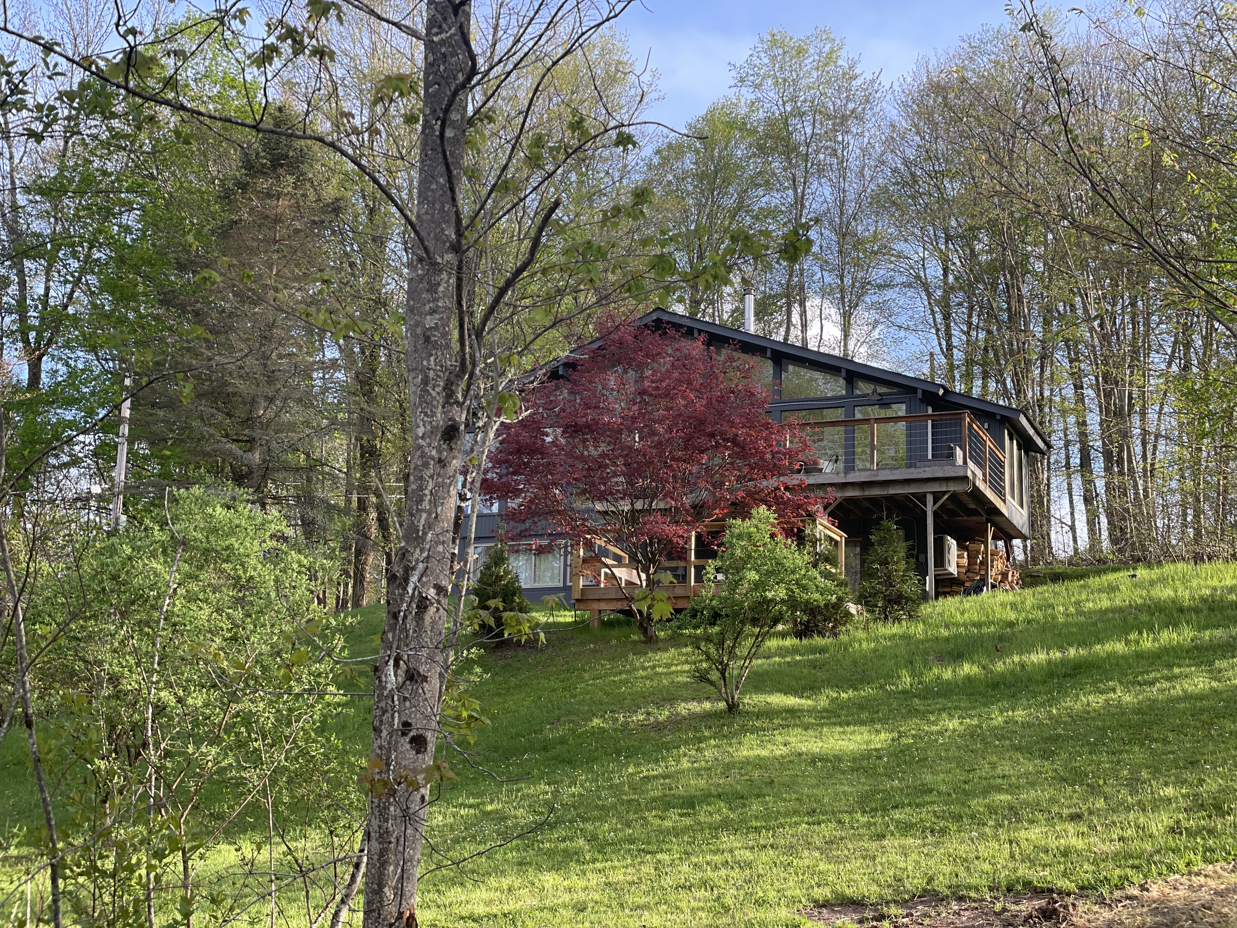 Stunning Sullivan County Cabin w/HotTub/Spa &Pool