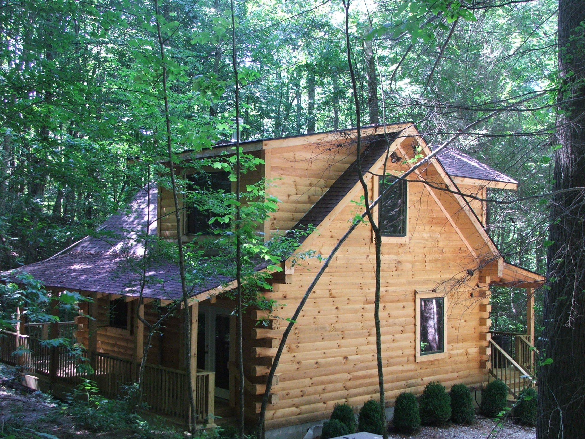 AMAZING & COZY LOG CABIN IN WOODS Cabins for Rent in Robbinsville