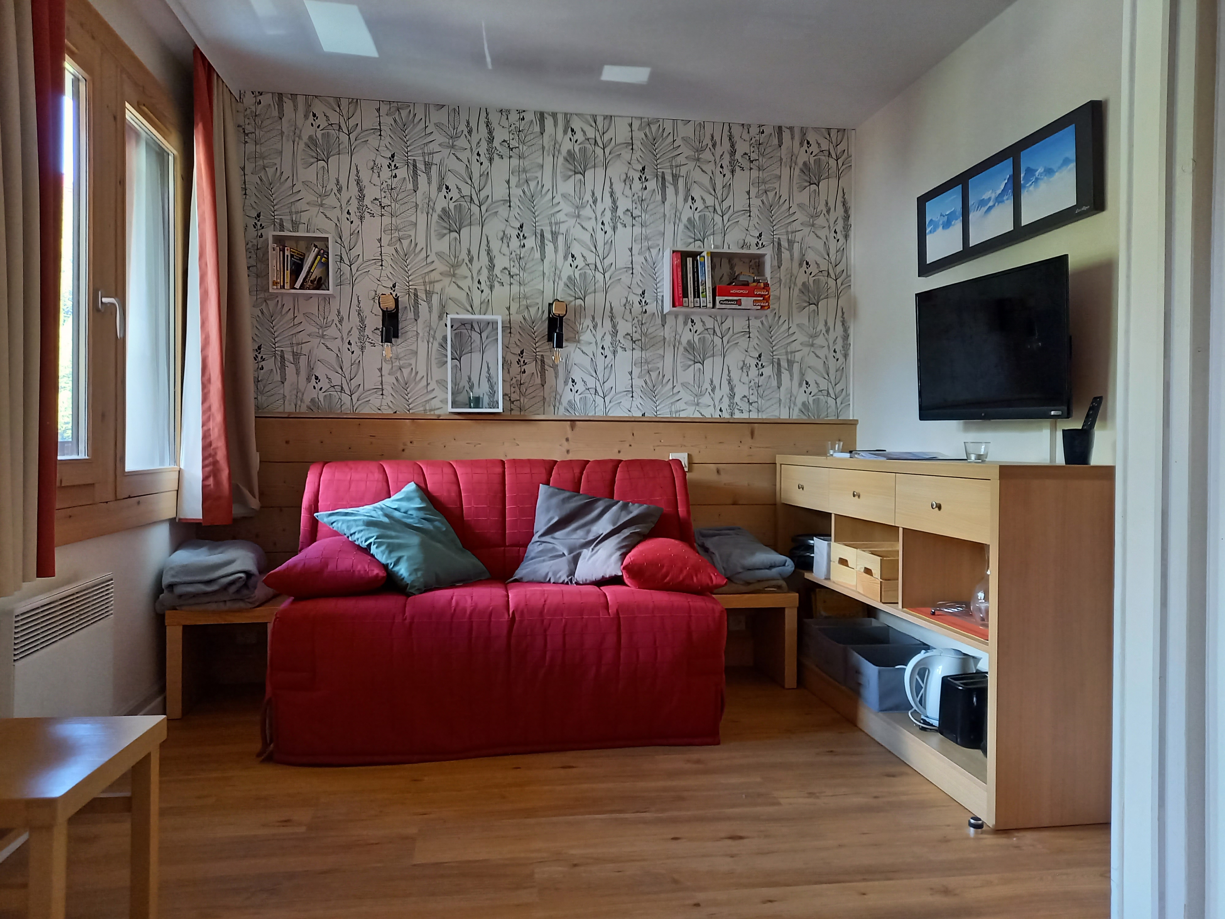 Large studio with balcony at the foot of the slopes