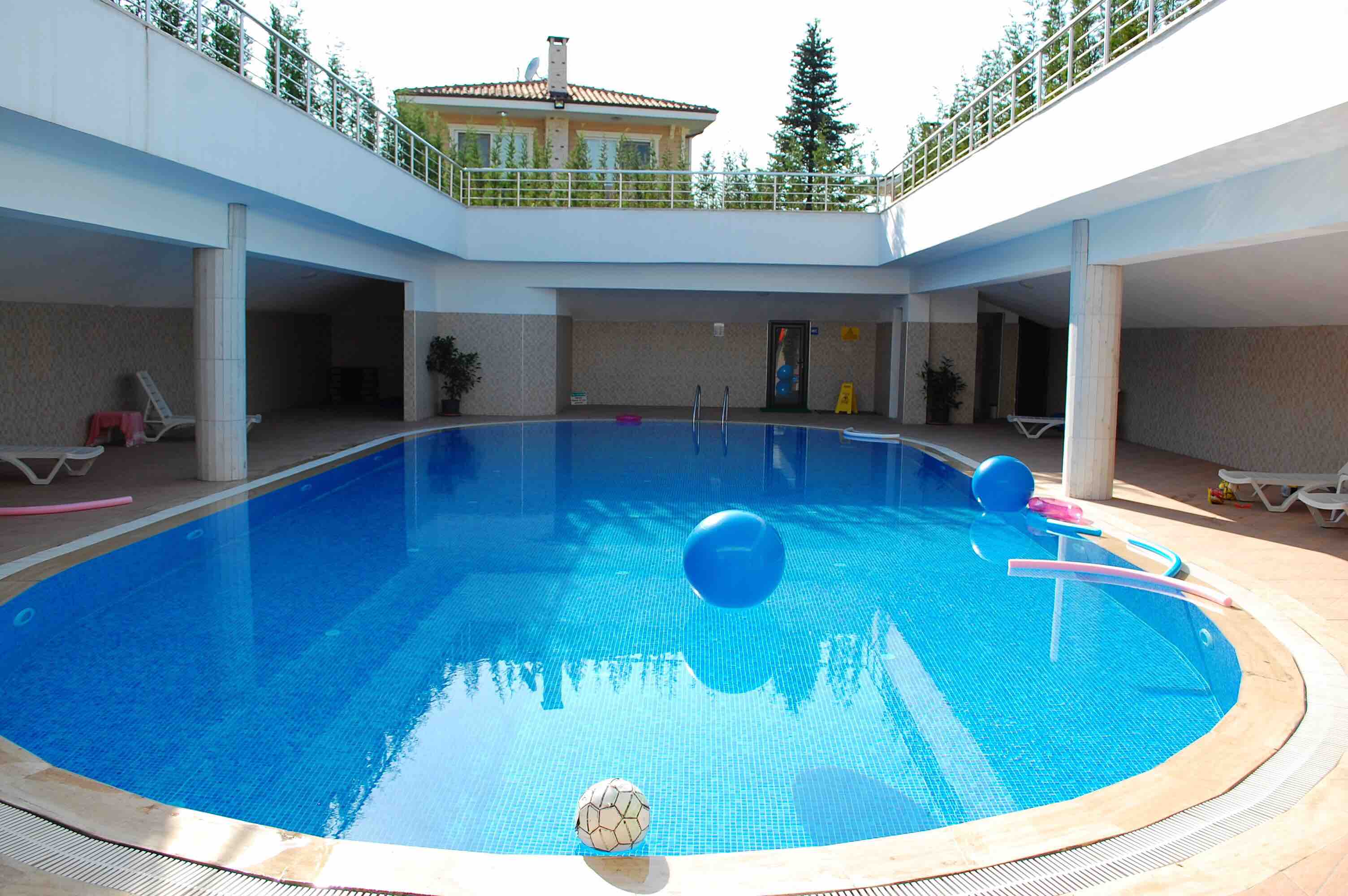Sapanca�da Şömine ve Barbekülü Country 4+1 Villa Sapanca şehrinde
