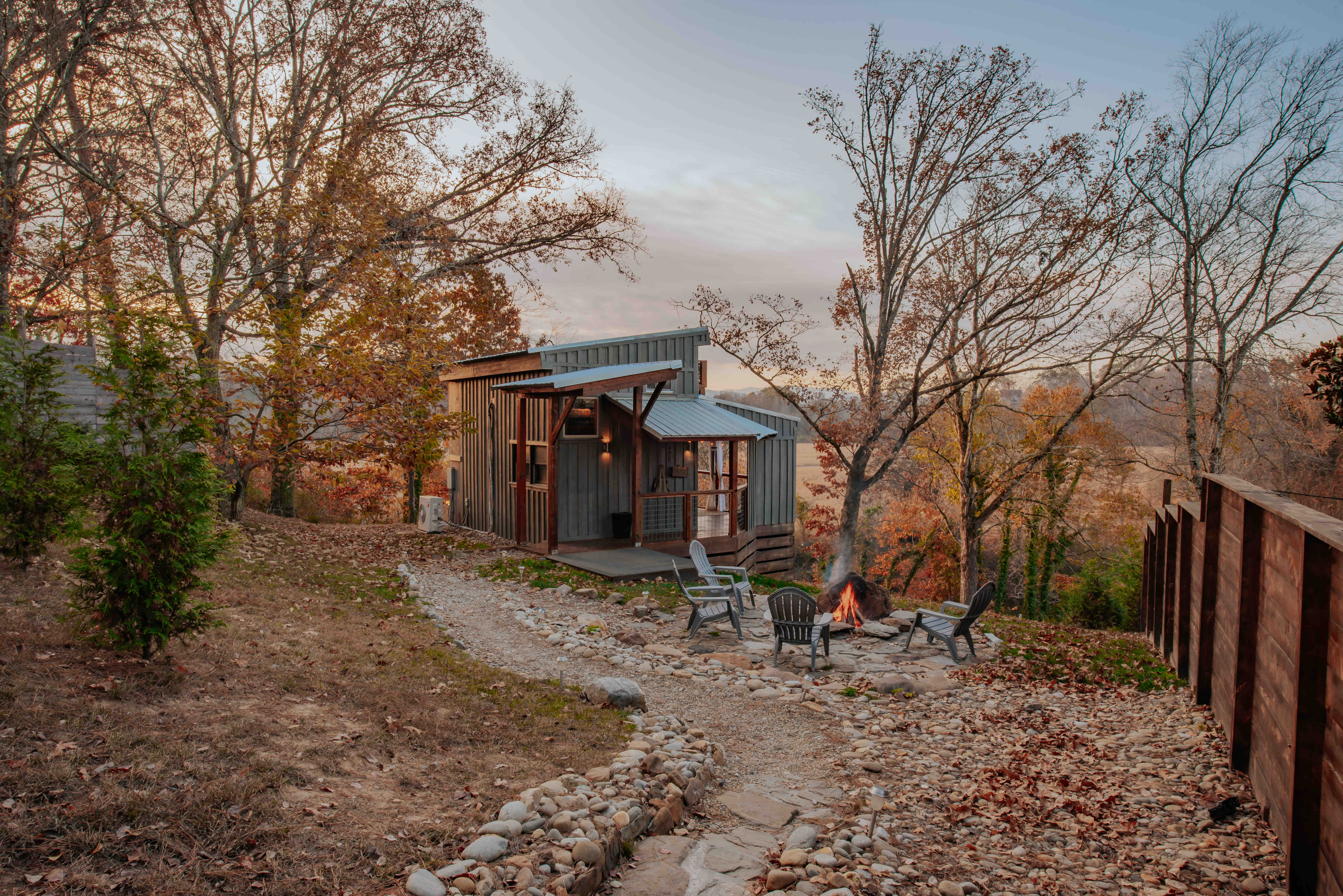 Modern Tiny House For Sale in Knoxville [ TINY HOUSE TOWN ]