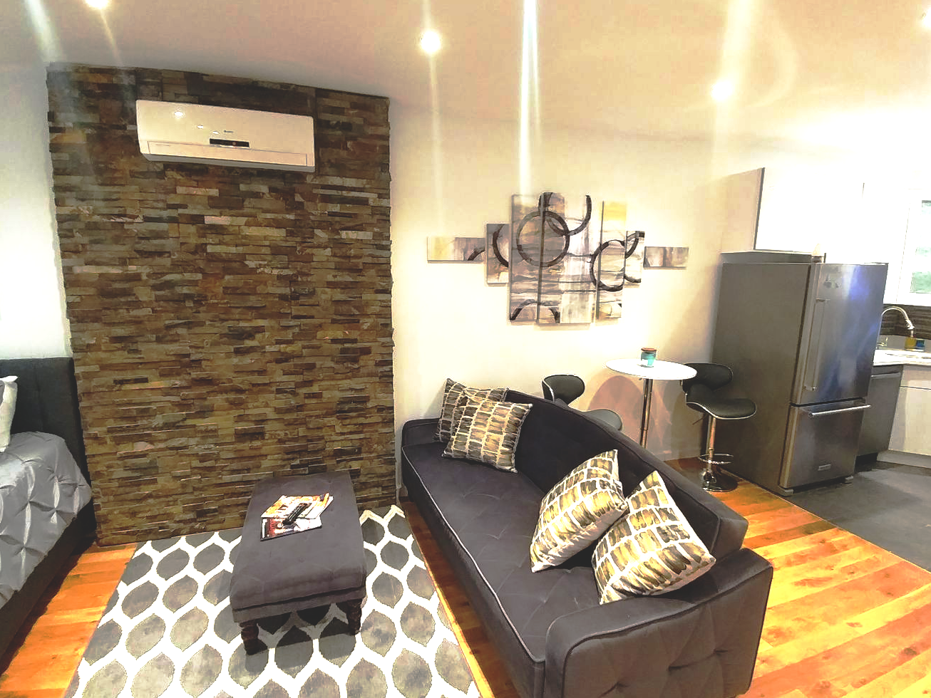 "WELCOME TO BROOKLYN" PARK SIDE VIEW STUDIO APT