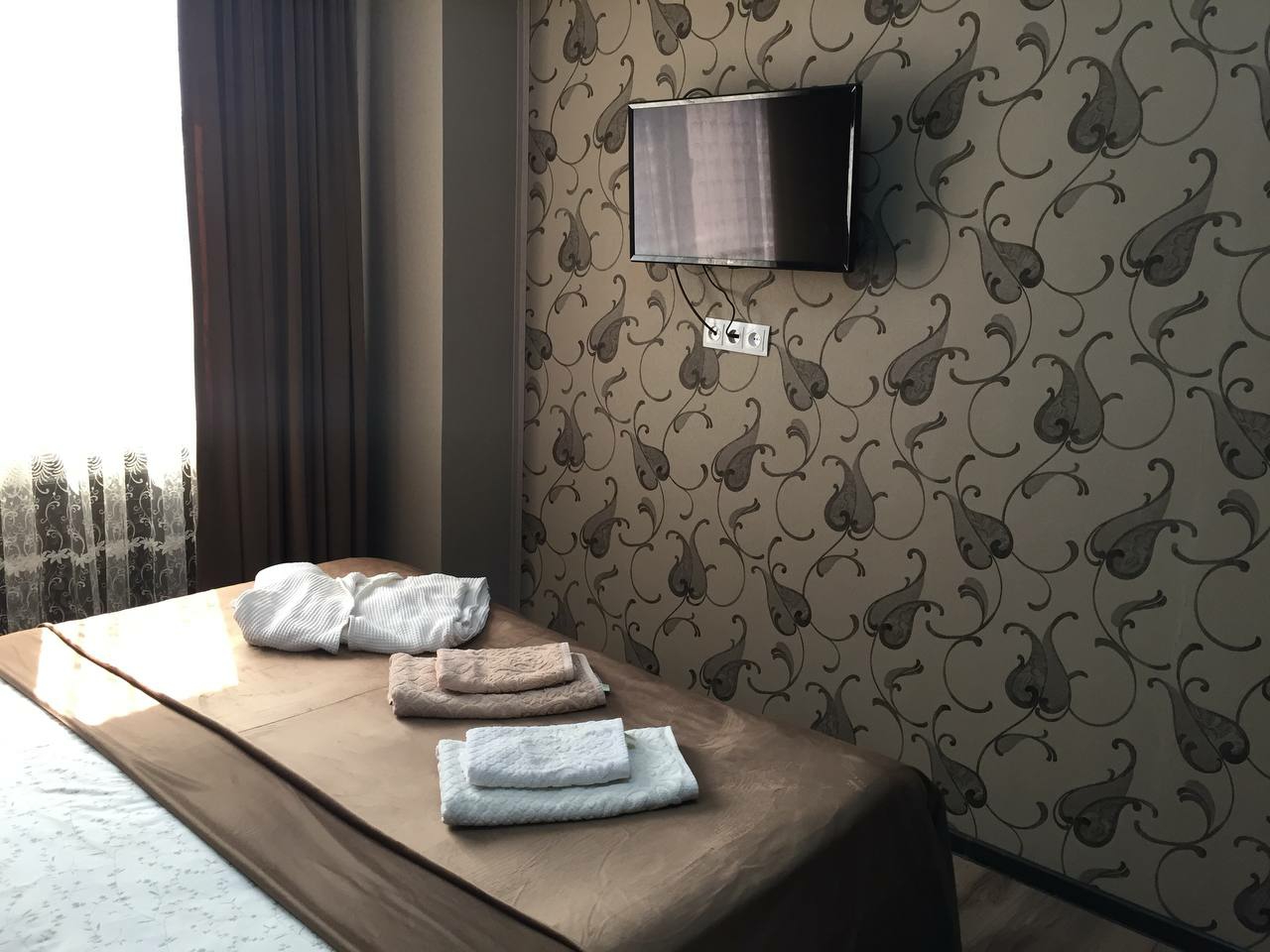 Discount. Clean big apartment. Downtown. Nukusskaya.