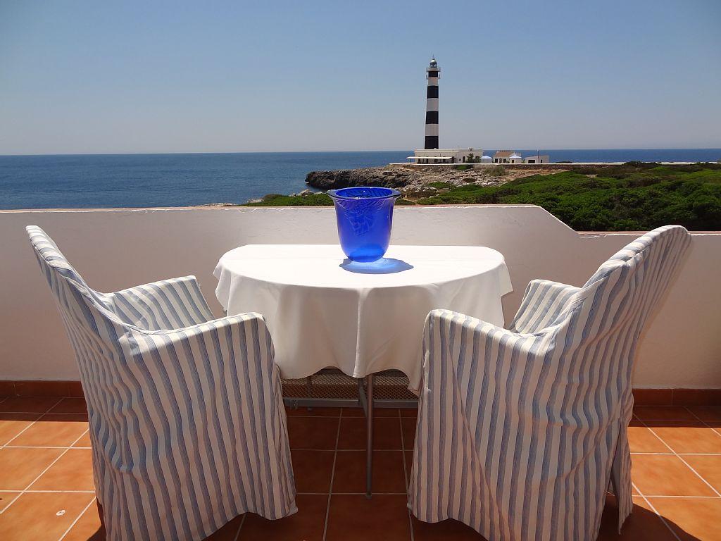 APARTAMENTO FRENTE AL MAR CON VISTA in Ciutadella de Menorca, Menorca