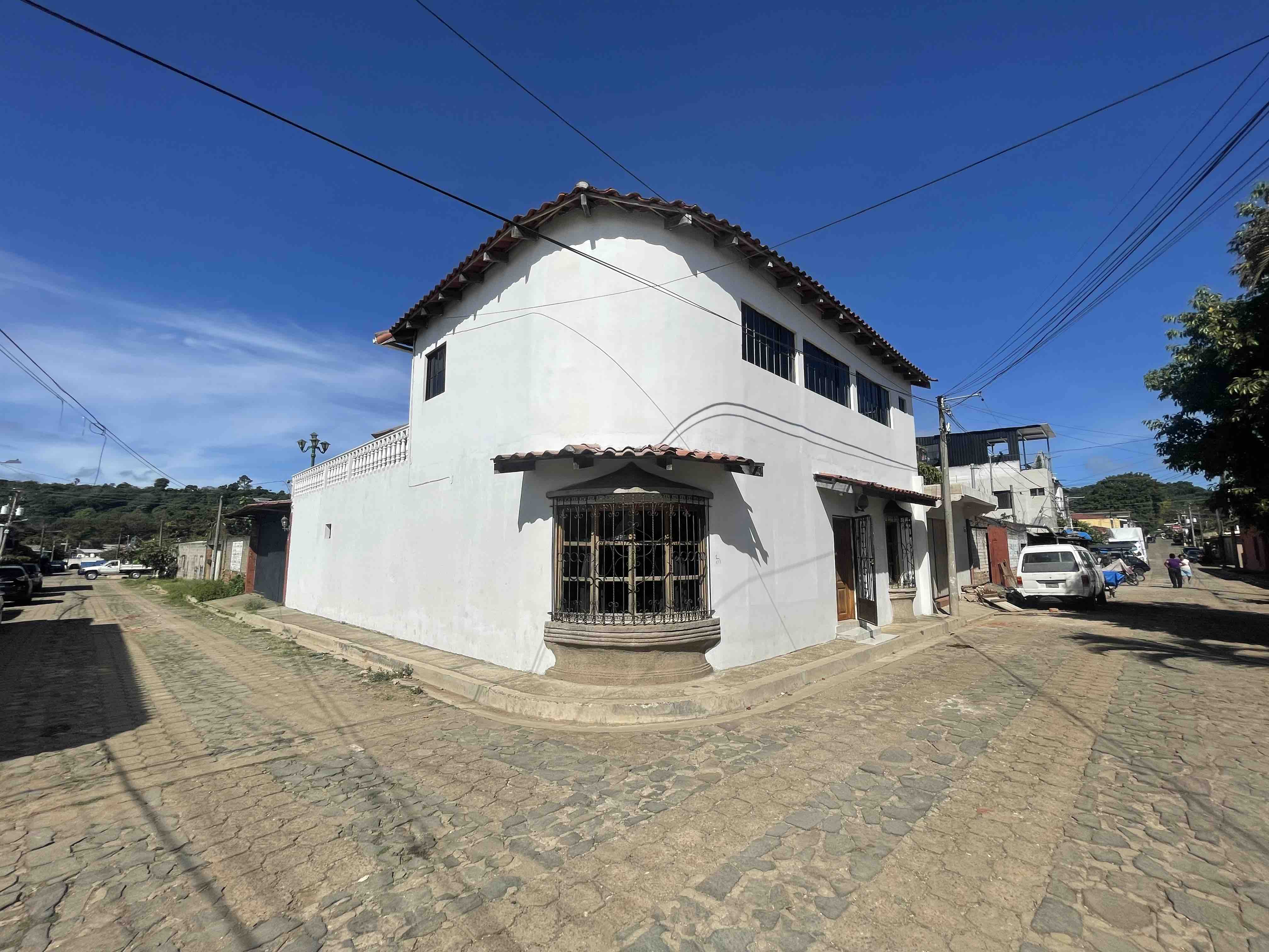 Villa en Ataco.