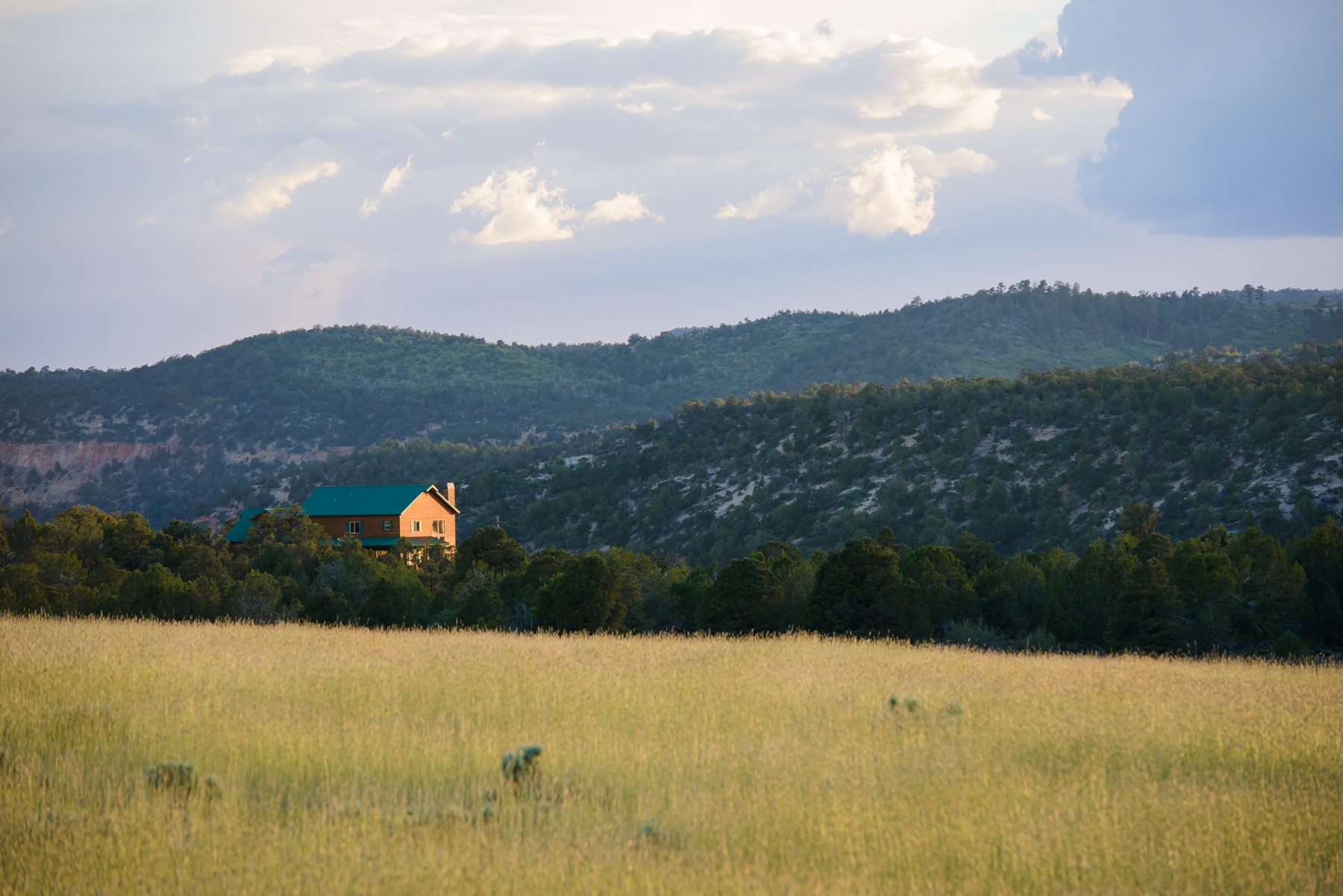 Rock Canyon Ranch Lodge 1 in Zion National Park Houses for Rent in