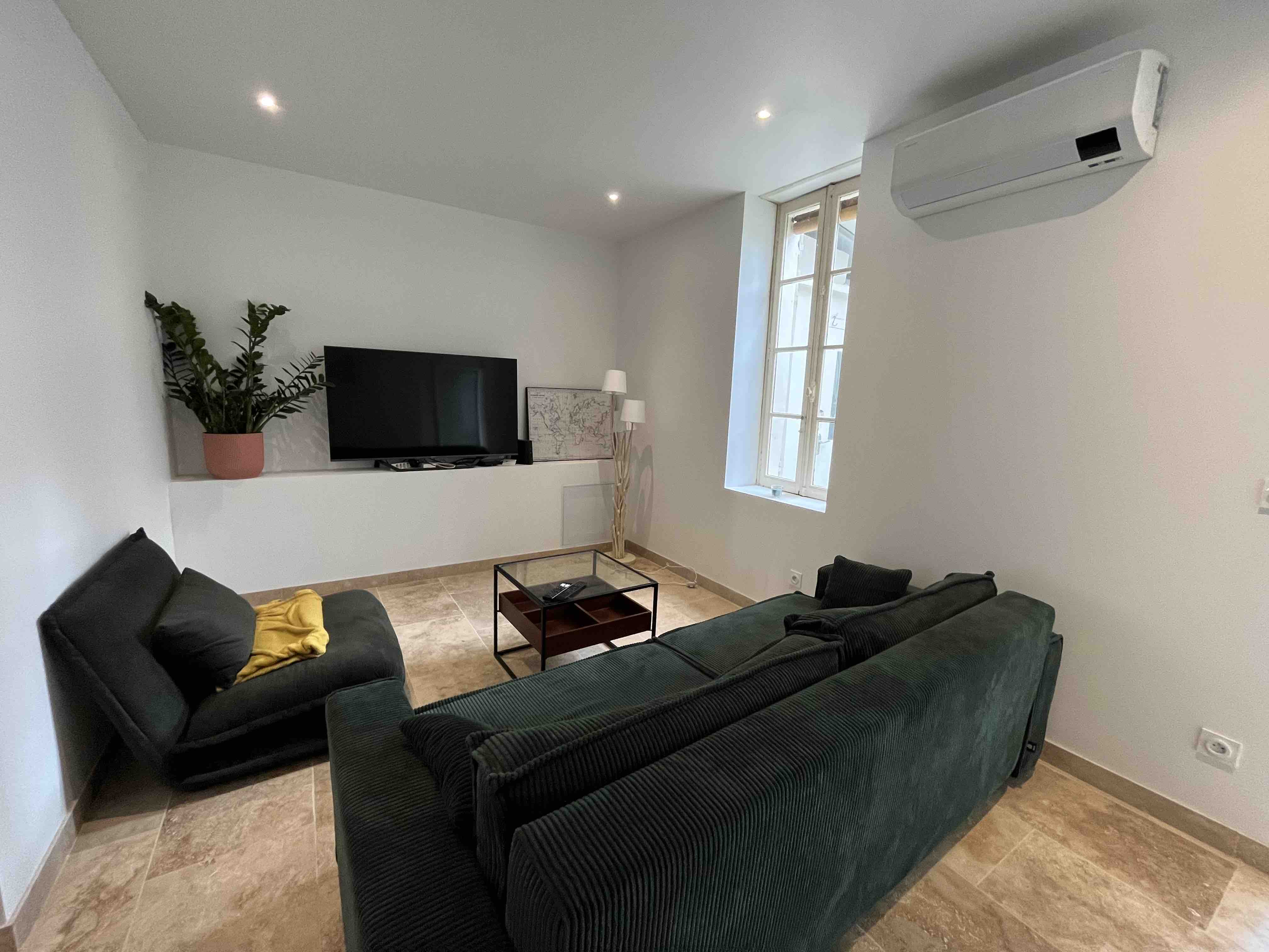 Townhouse with garden