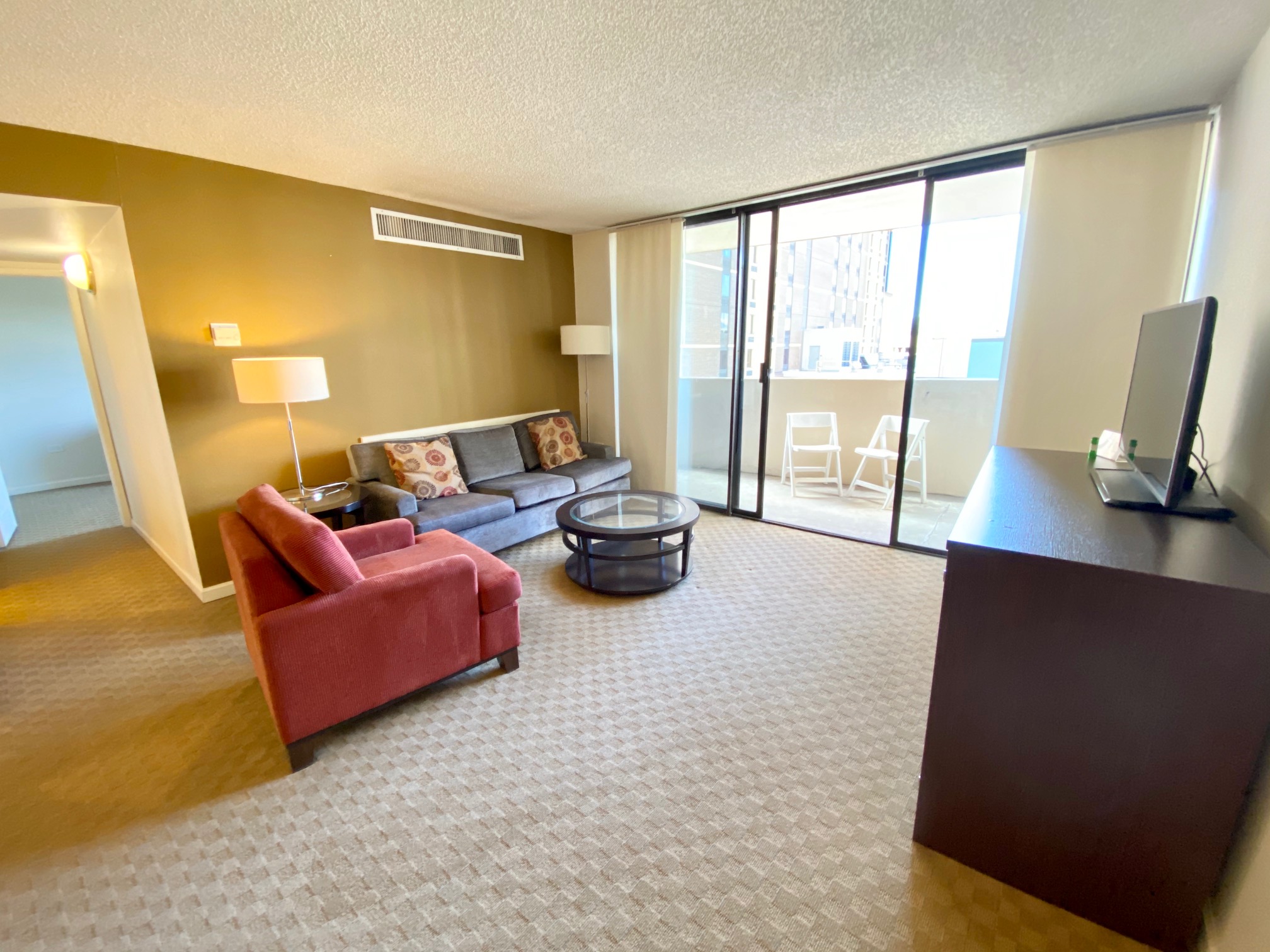 Downtown Apt w/Private Balcony! Brooks Tower 6N