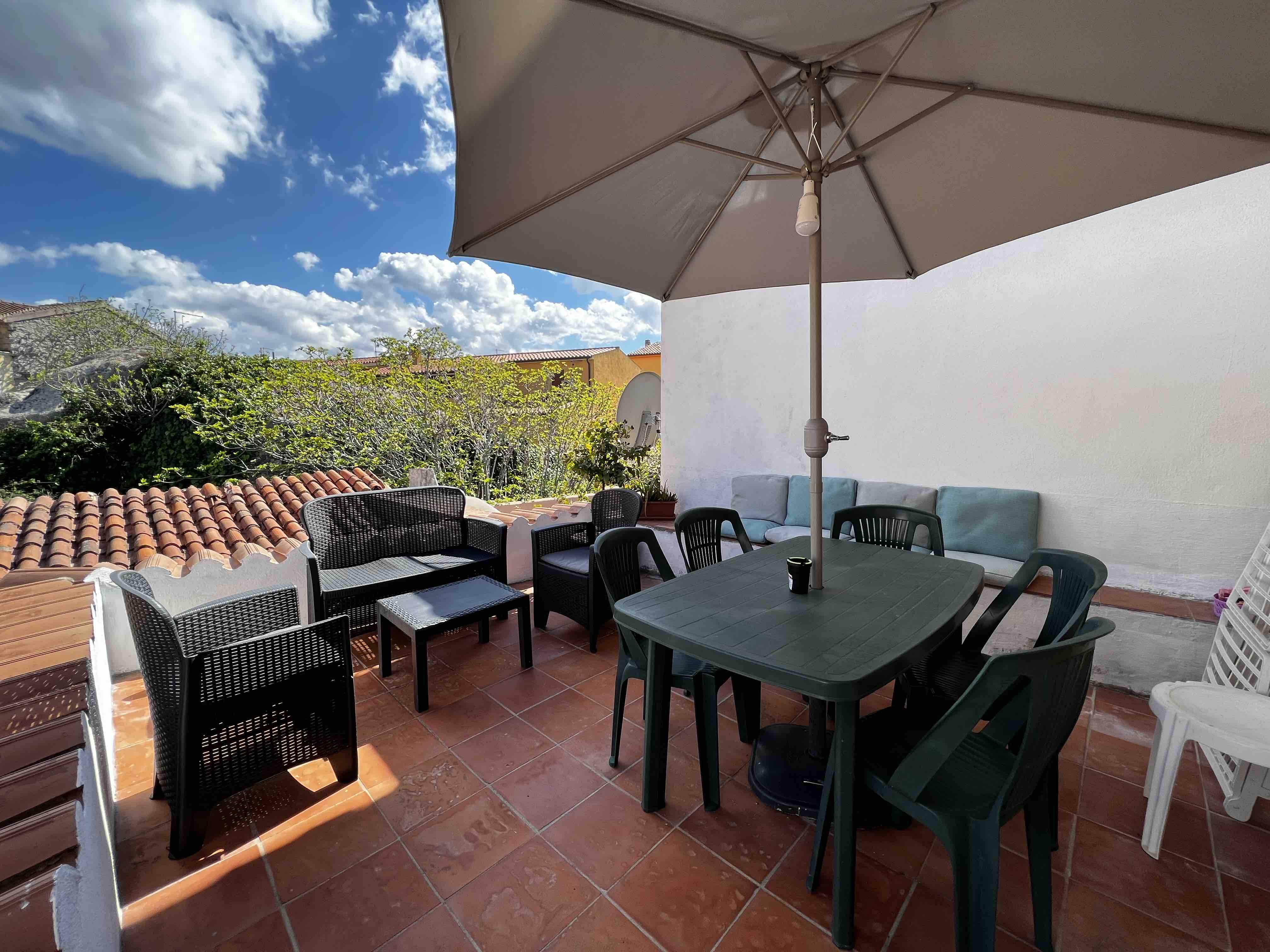 Rent three-room apartment in Costa Smeralda CI R6288