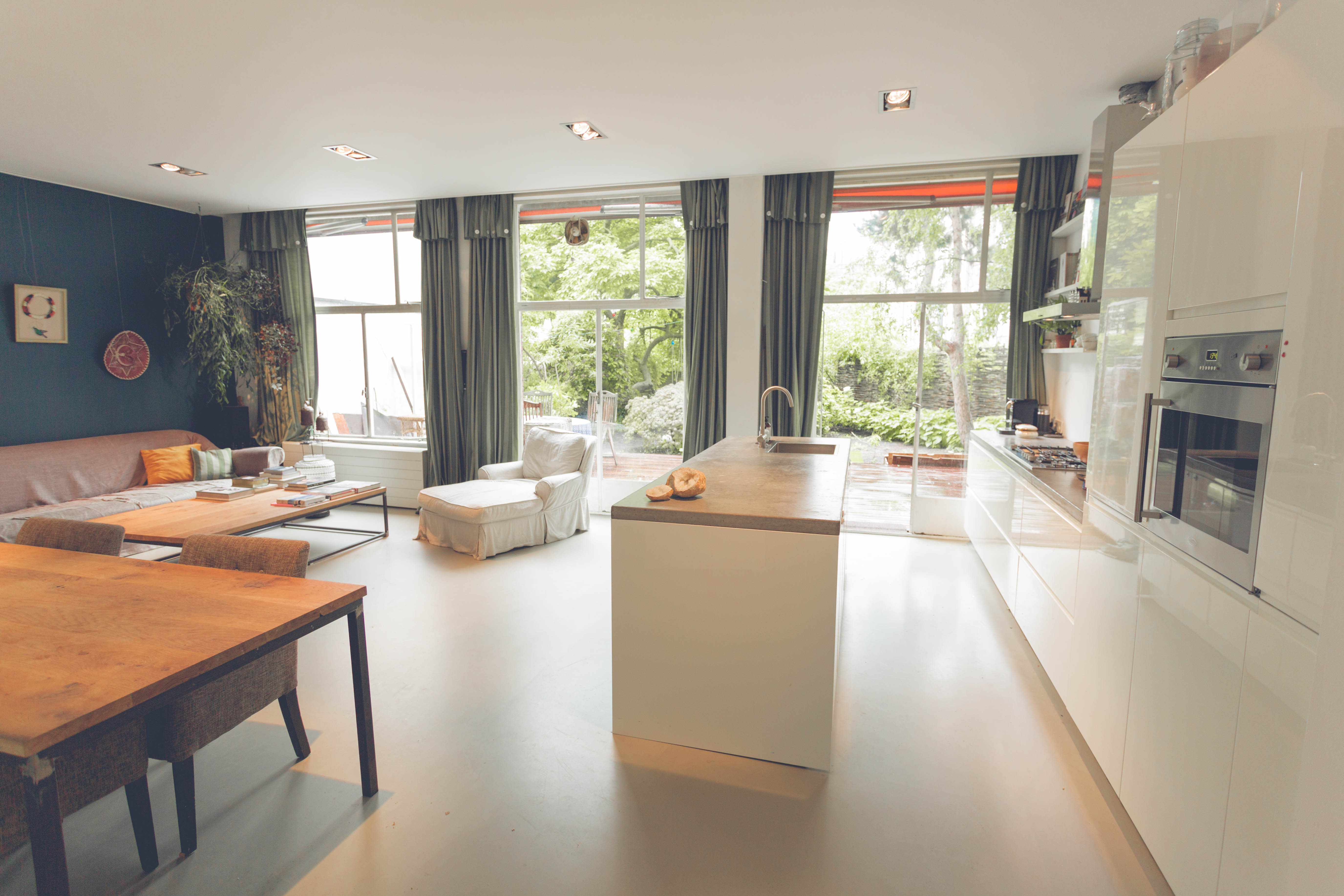 Luxurious artist family home with garden — Amsterdam stay