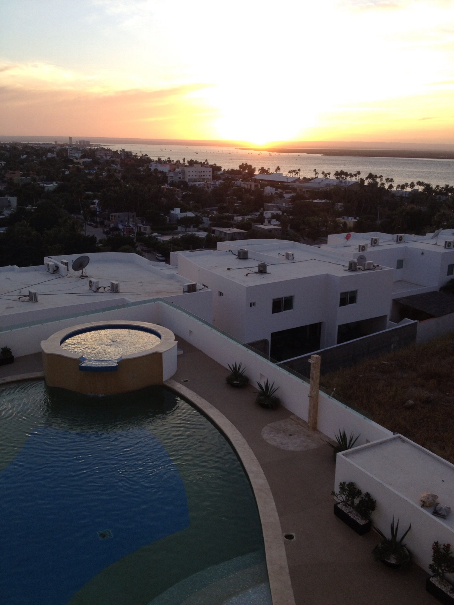 La Paz BCS spectacular view condo Apartments for Rent in La Paz, Baja