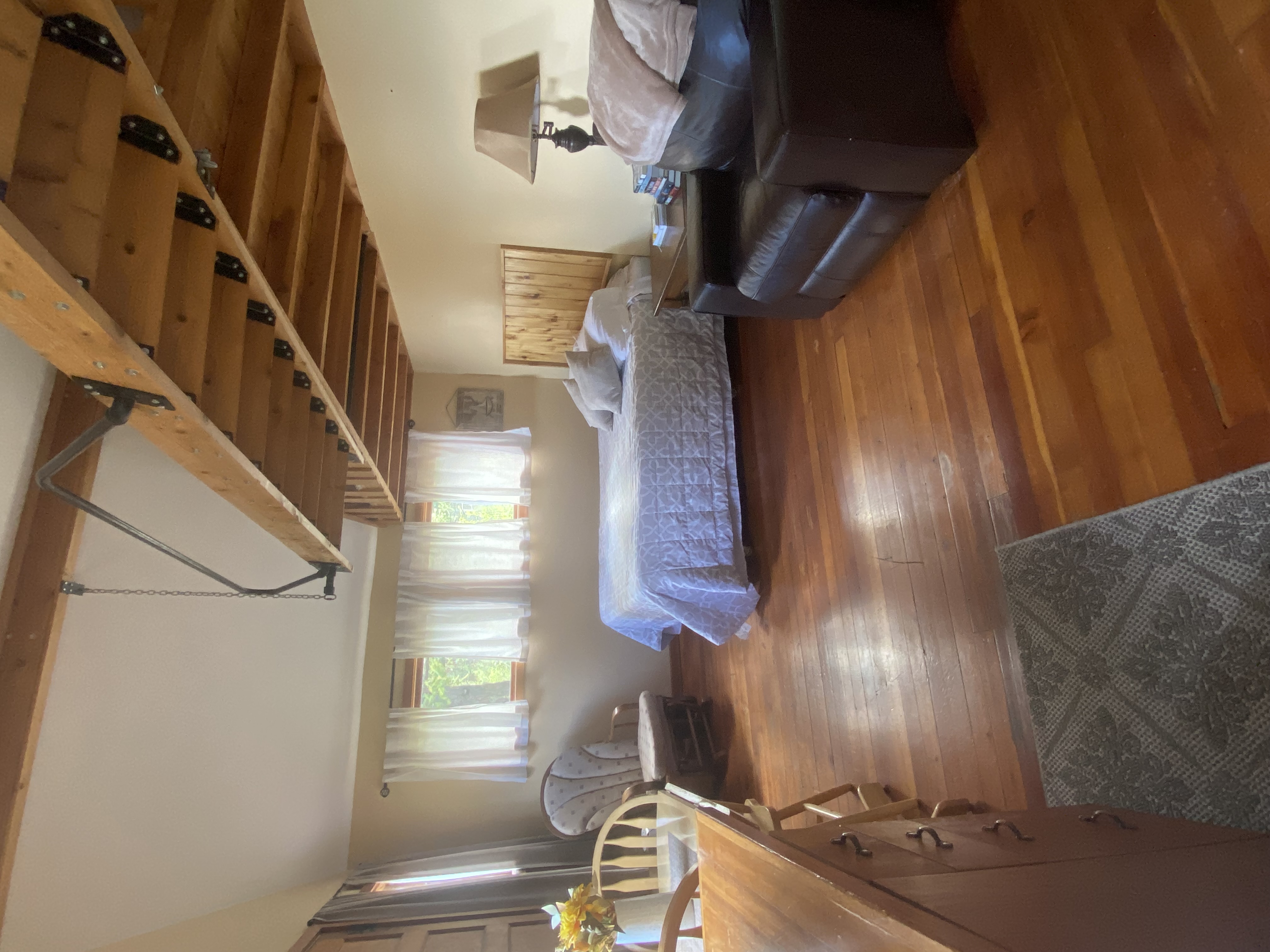 Fort Rollins Bed & Breakfast, The Orchard Cabins for Rent in Rollins