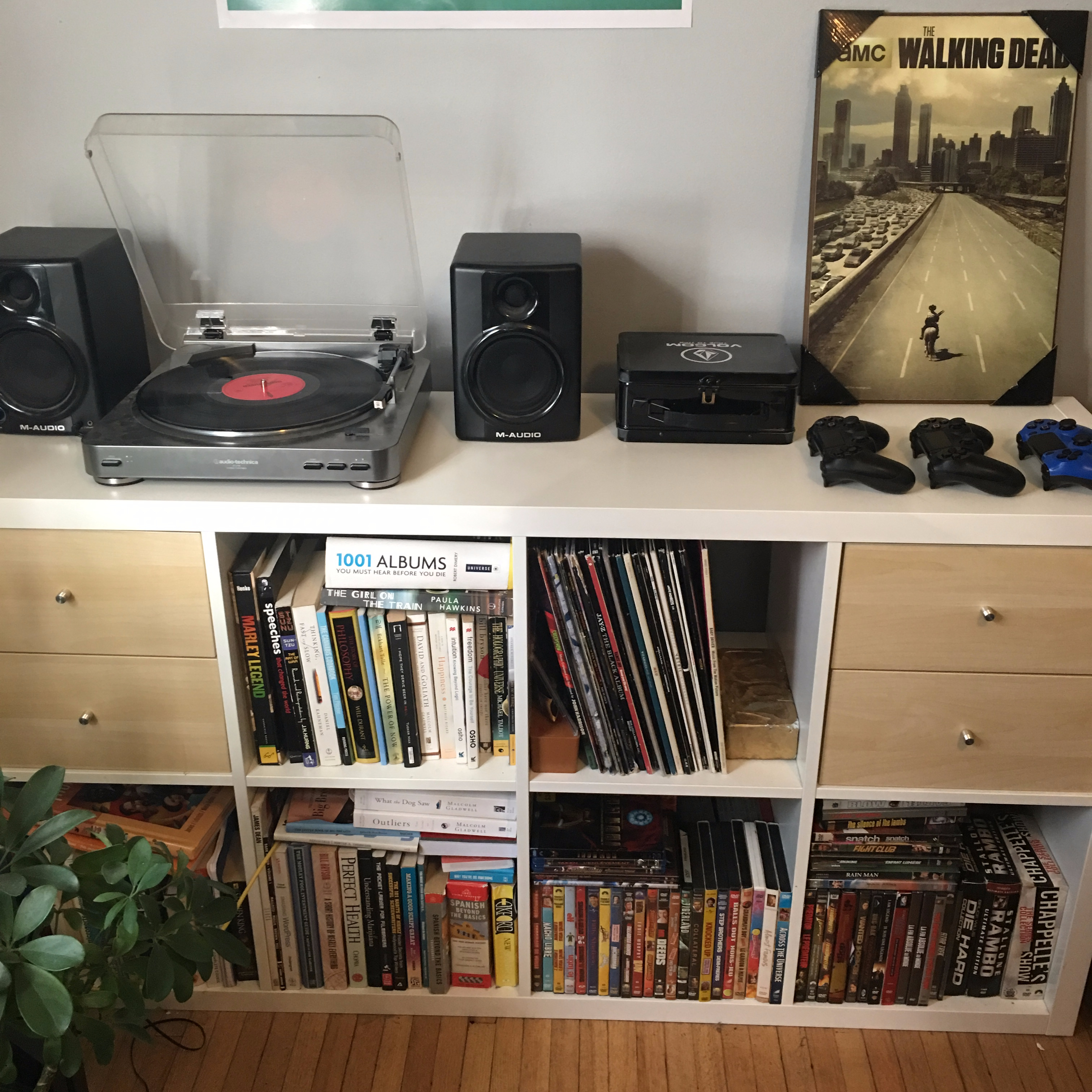 Comfy/Charming 1 bedroom in Downtown Toronto in Little Portugal, Toronto