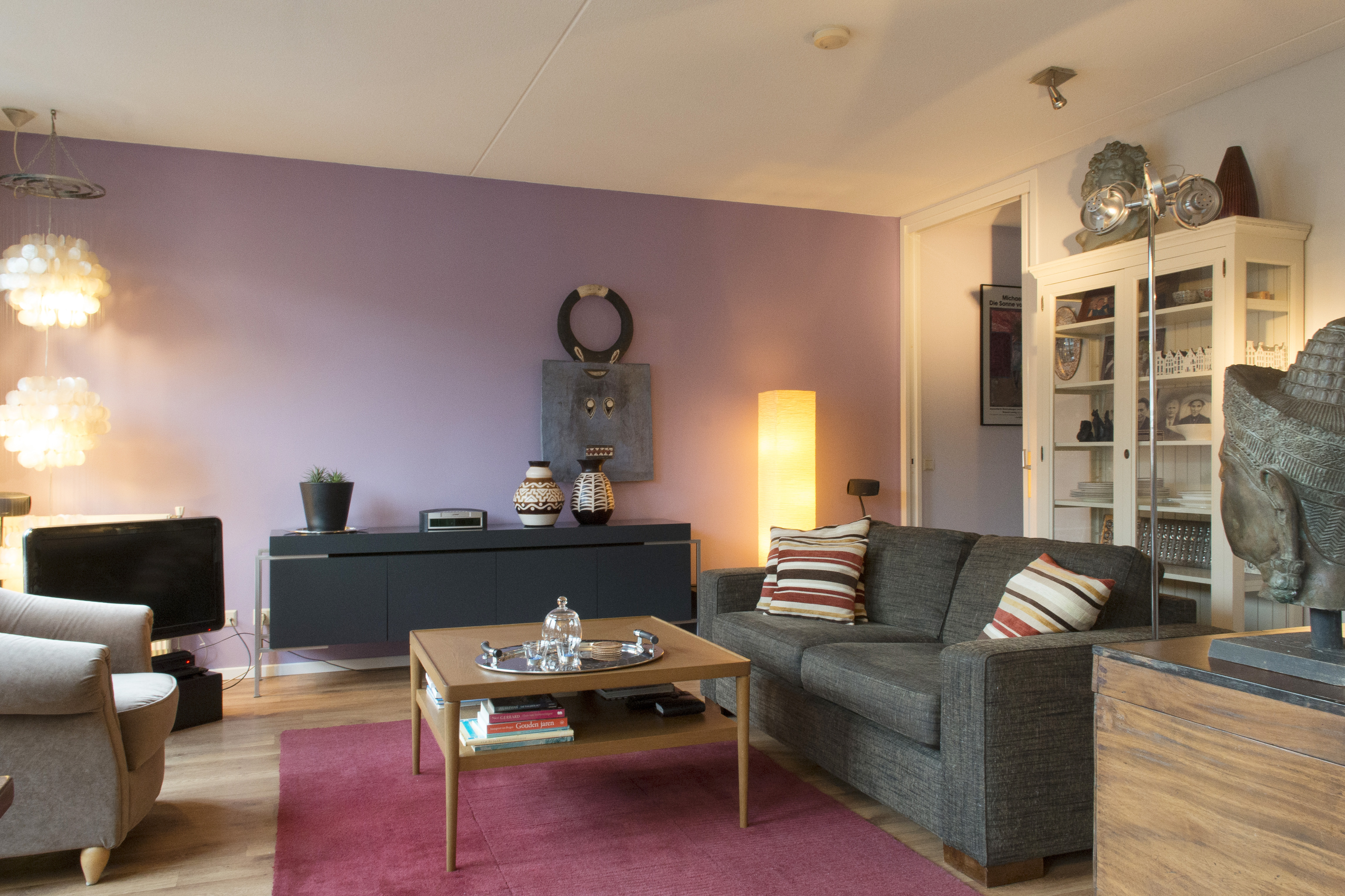 Bright apartment in "De Pijp" — Amsterdam stay