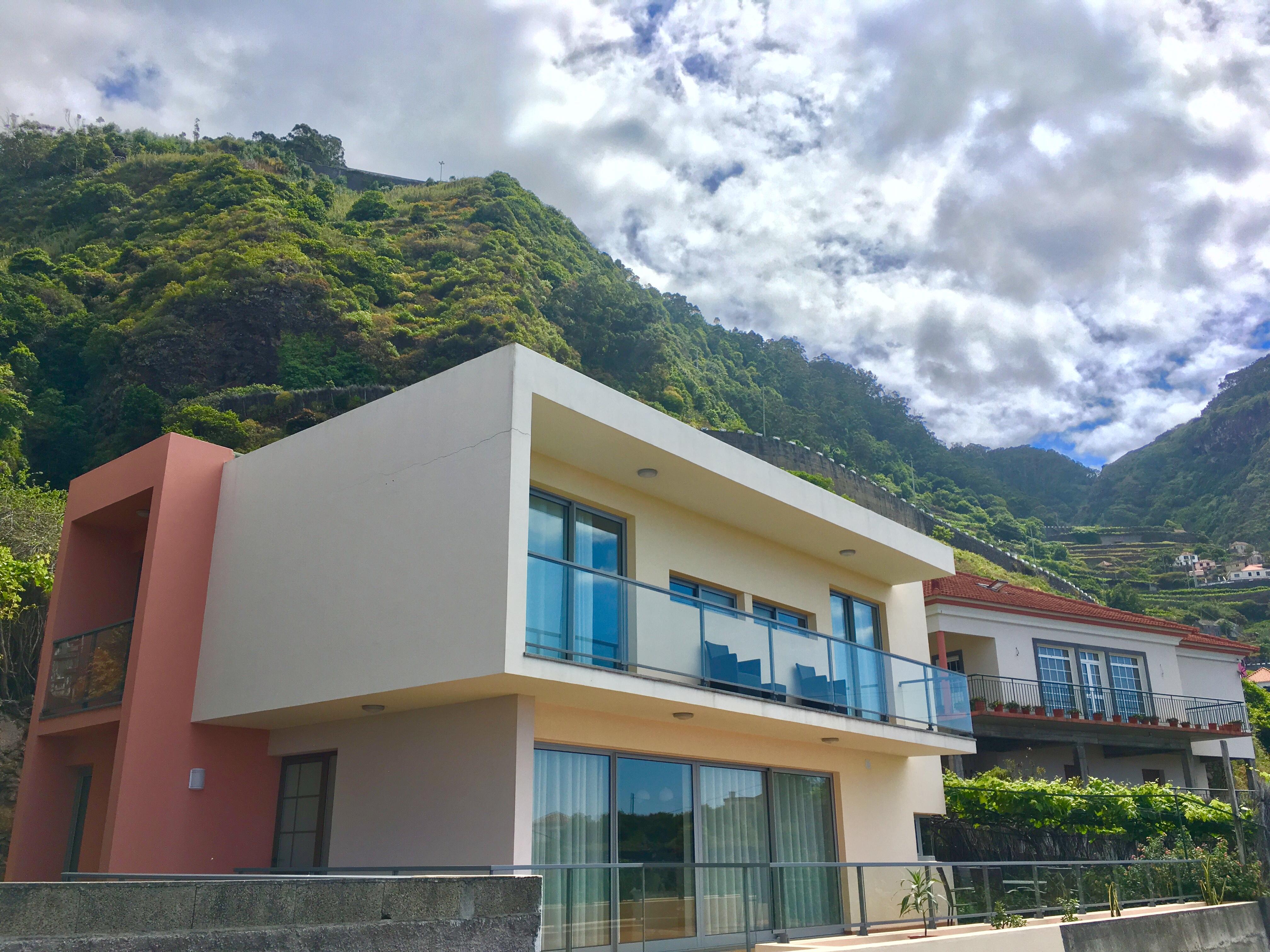 Ponte House Houses for Rent in Porto Moniz, Madeira, Portugal