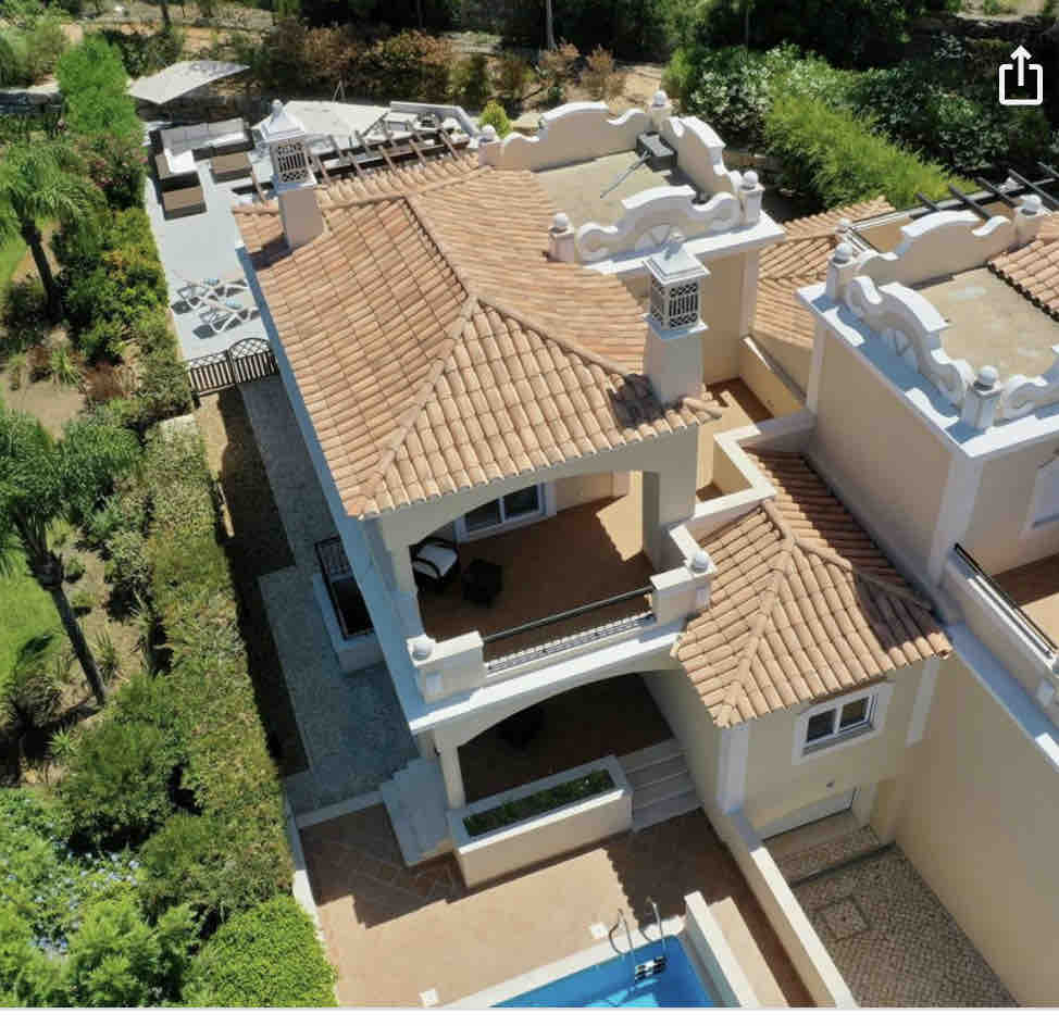5 Bed end Townhouse, wifi, private plunge pool