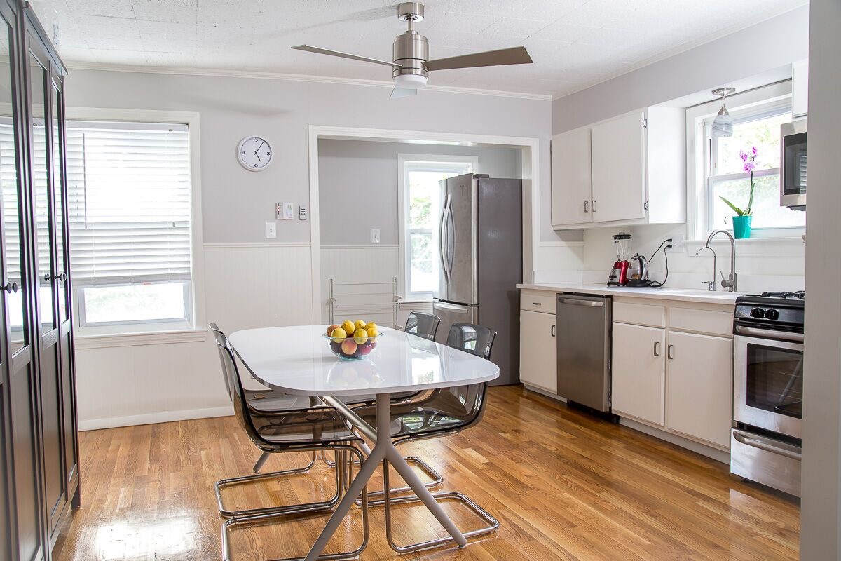 Comfortable house w parking, close to T