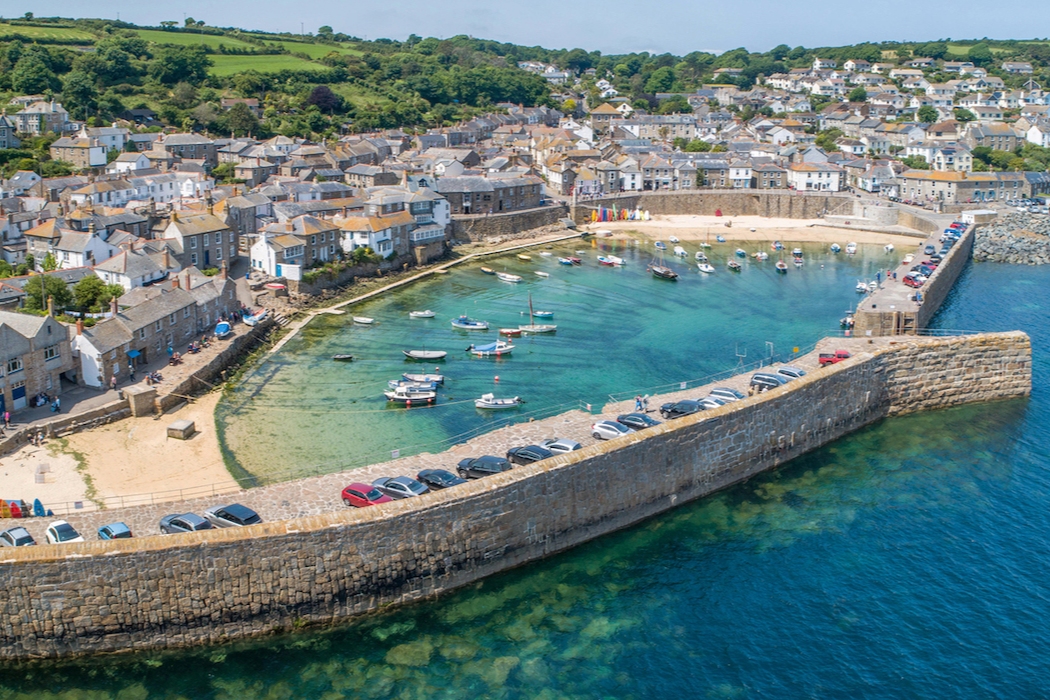Lilsen Cottage, 100 metres from the Sea, Mousehole