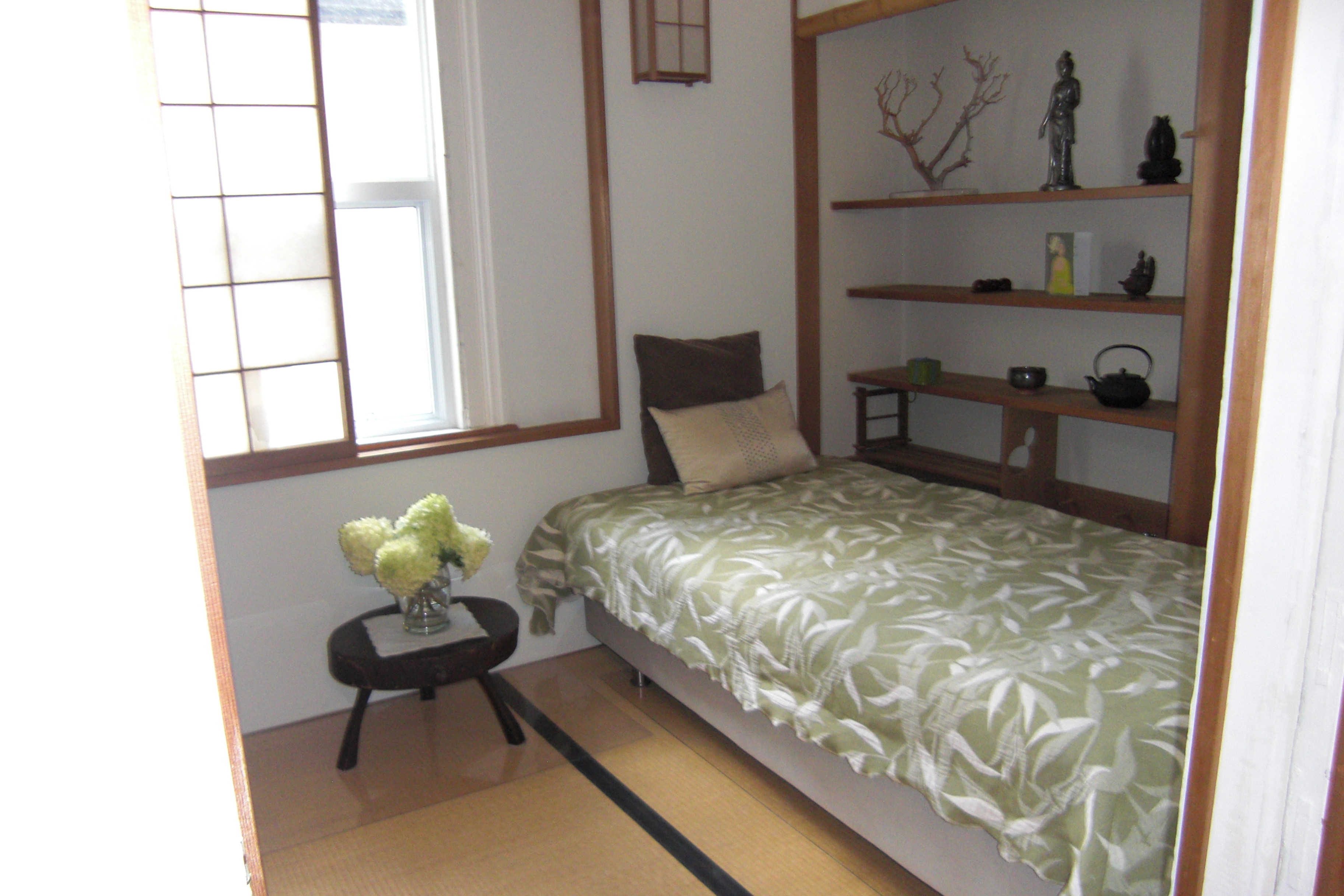 Japanese Inspired Single Room