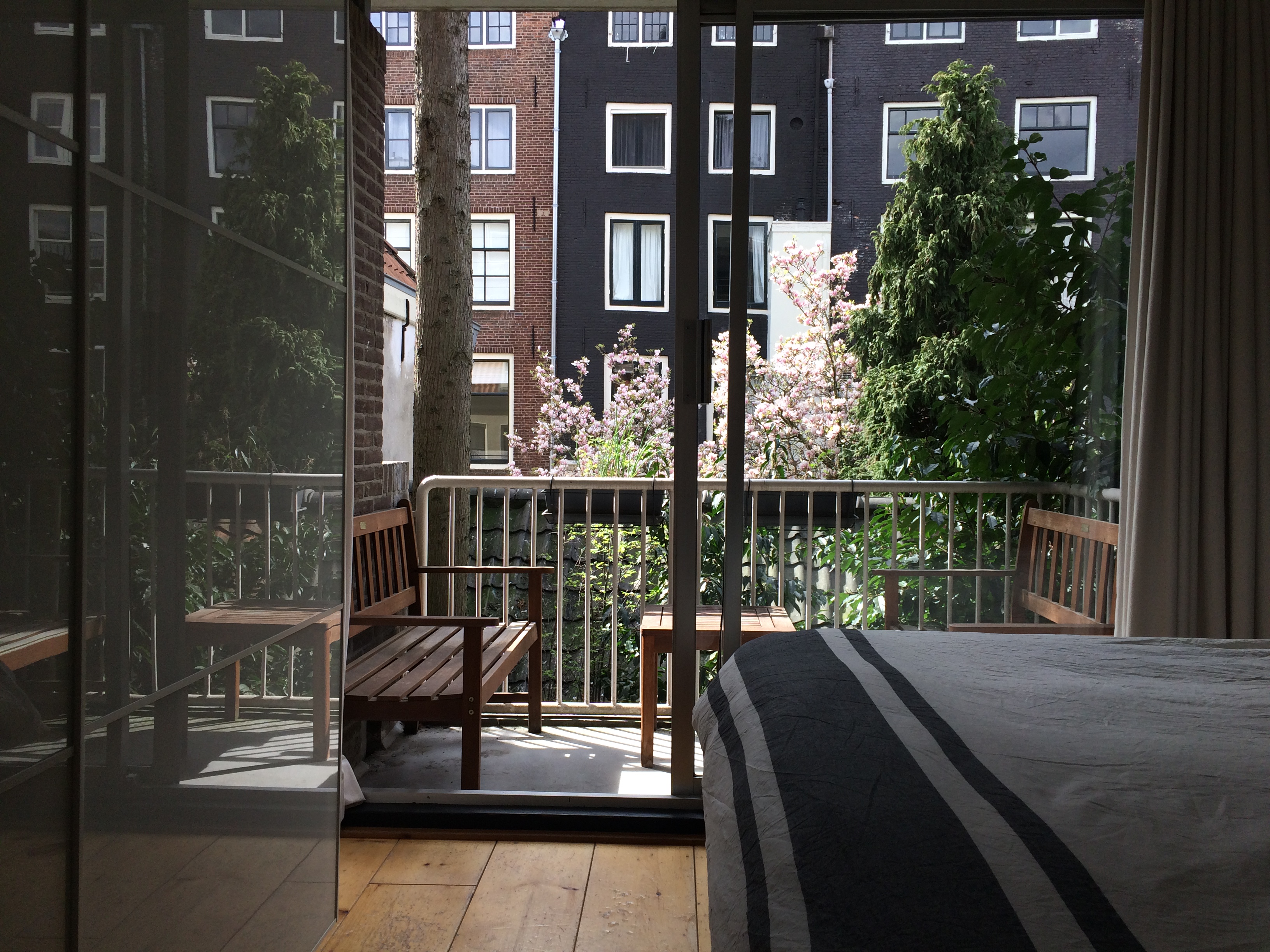Apartment at the canals in Amsterdam โ Amsterdam stay