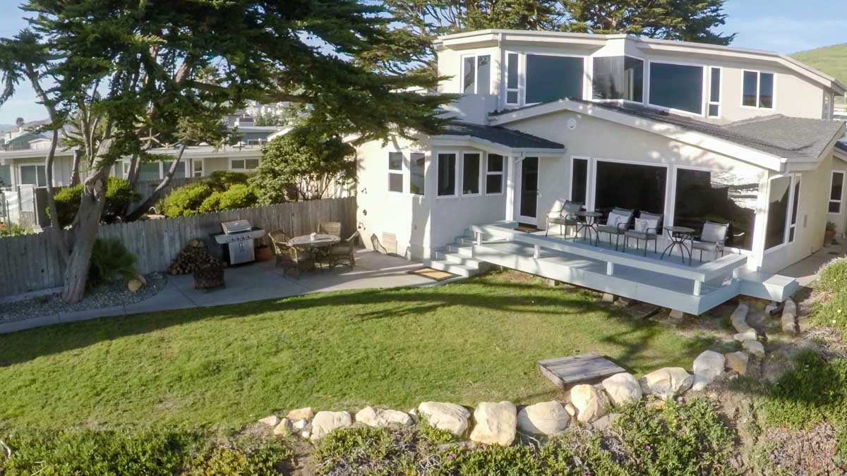 The Beach House On Cayucos Beach Houses for Rent in Cayucos