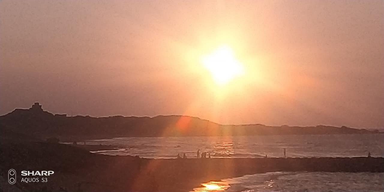 Airbnb爱彼迎 台北淺水灣旭日夕陽無敵雙景觀海樓中樓 距淡水僅分鐘車程 捷運 免費巴士接送 備車位