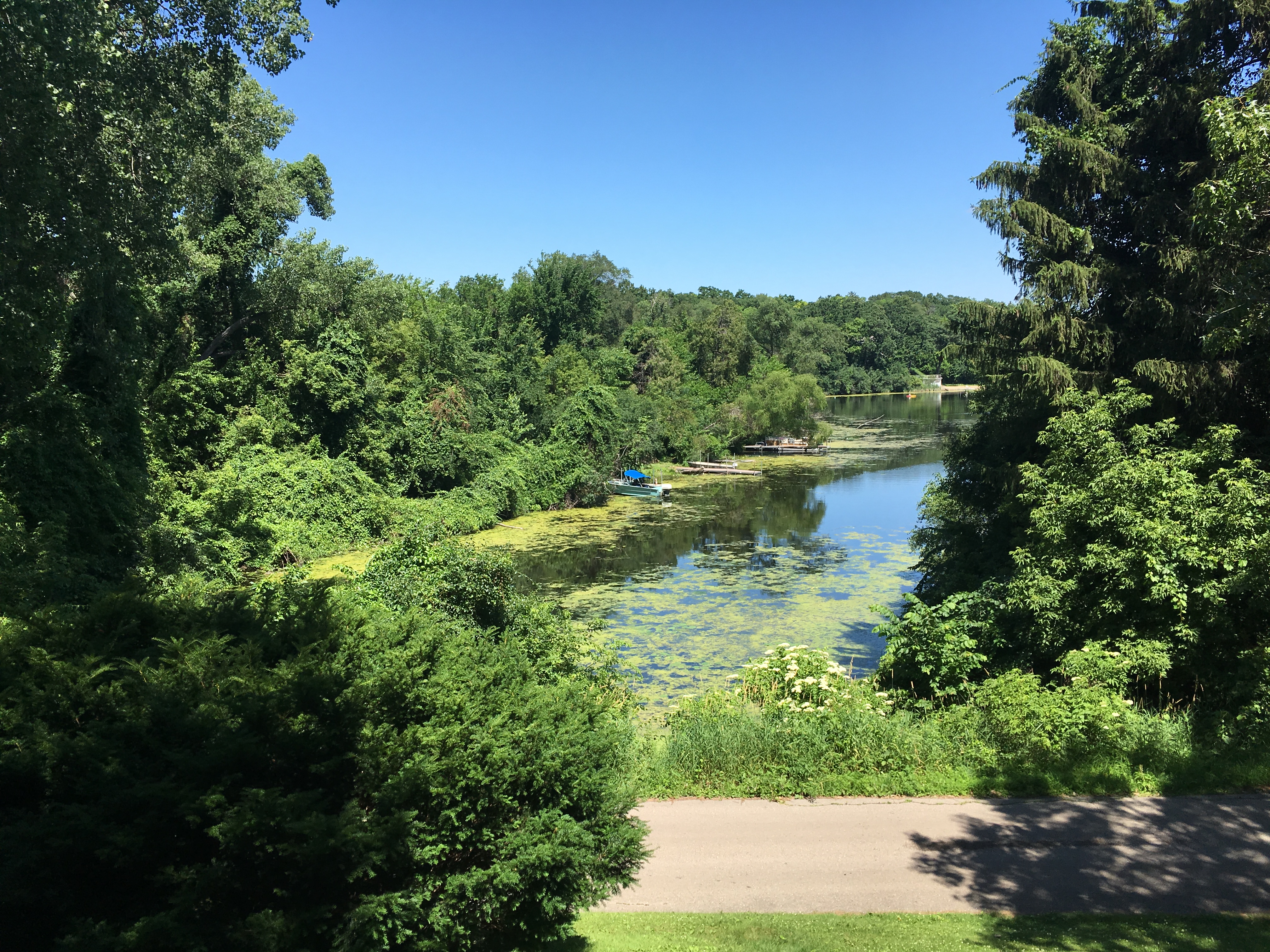 Nature Lover's Hideout Lake Geneva Area - Guesthouses for Rent in Genoa  City, Wisconsin, United States