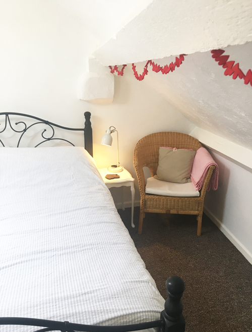 Bright Townhouse Flat near Castle Apartments for Rent in Caernarfon