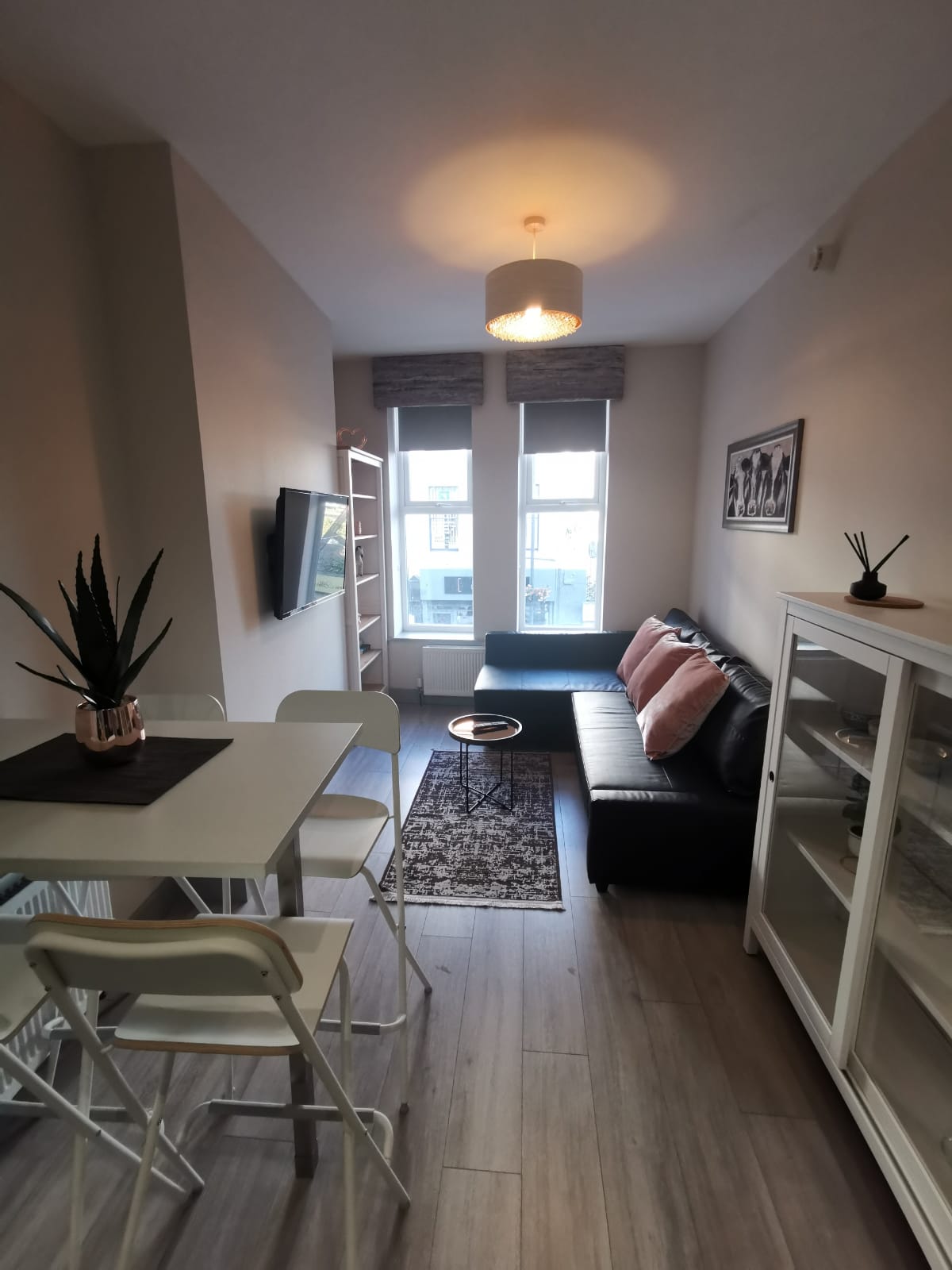 Entire apartment 😊  cental city location 😊