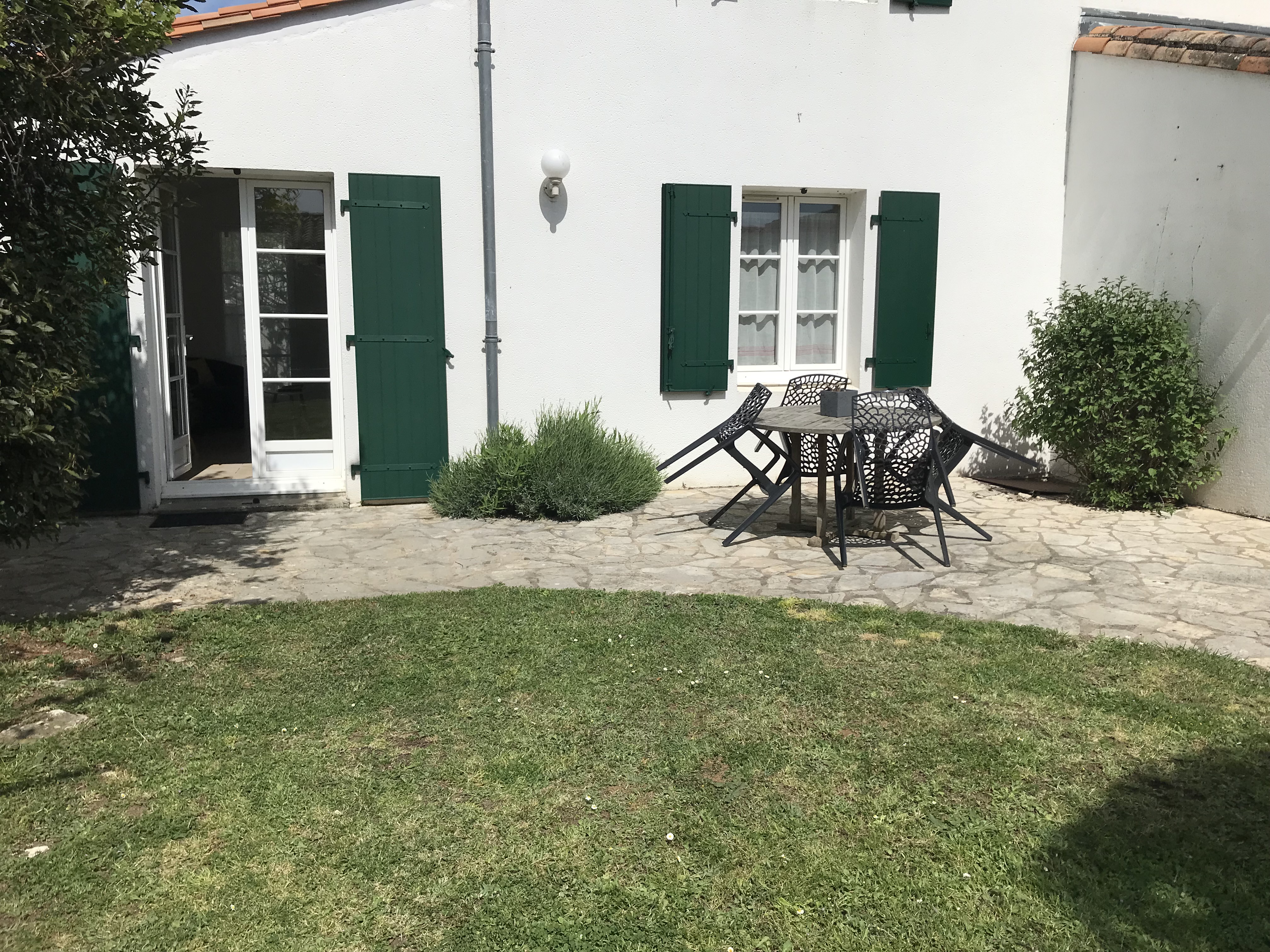 Gite La Lousse 3 pers with garden
