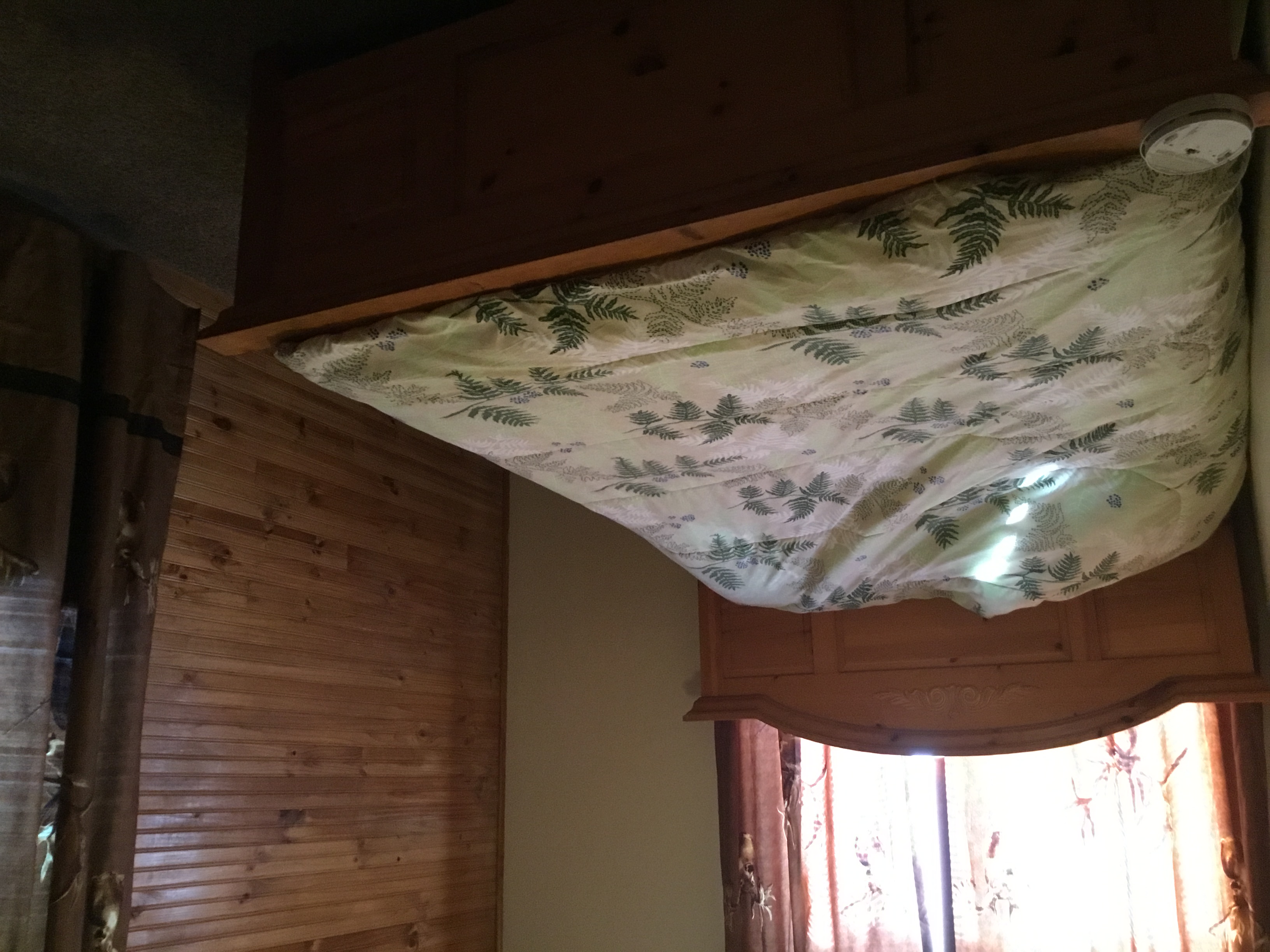 Francis Case Reservoir Home Houses for Rent in Lake Andes, South