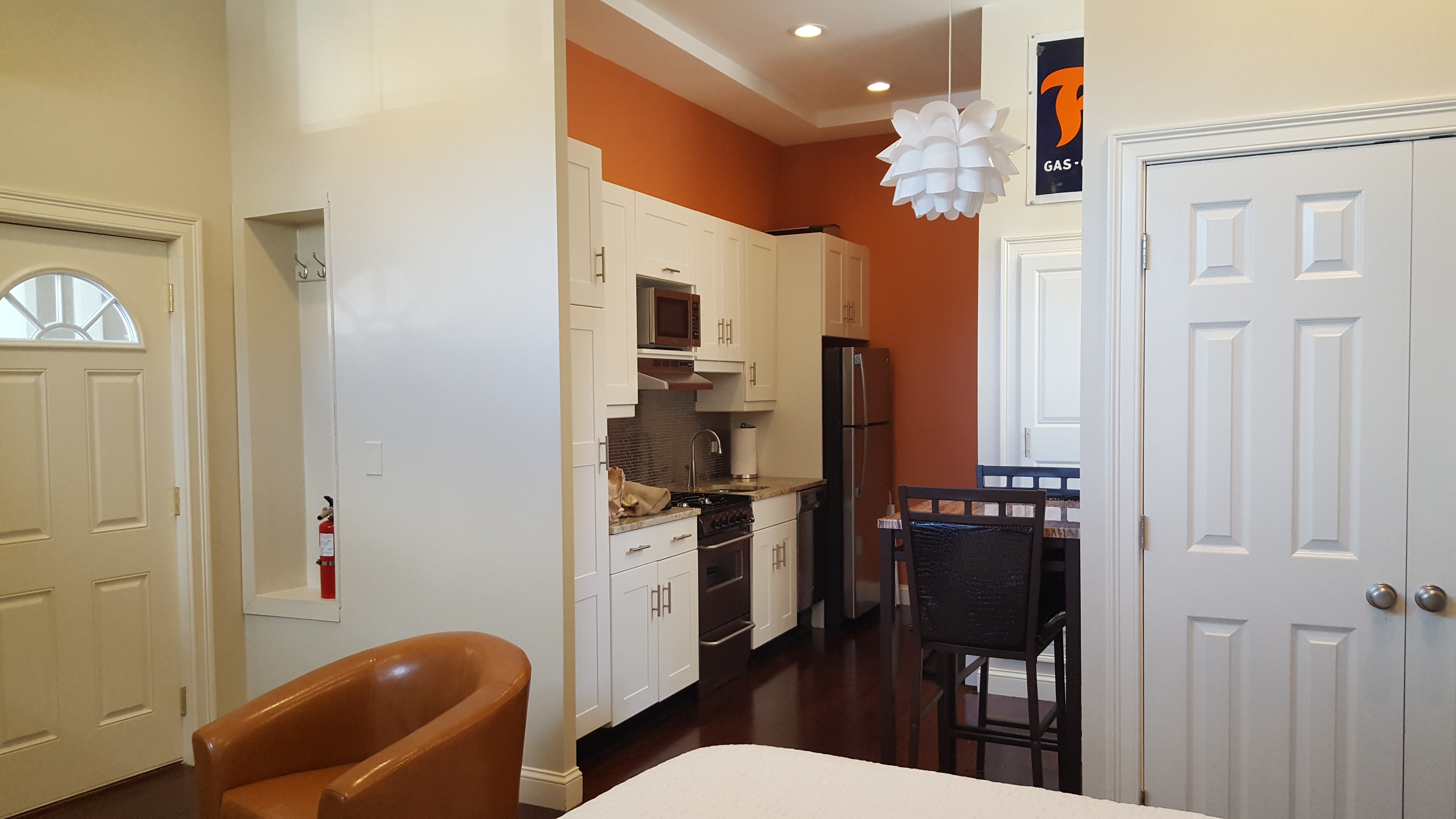 Modern, Private Studio in Inman Sq., Cambridge in Mid-Cambridge, Cambridge