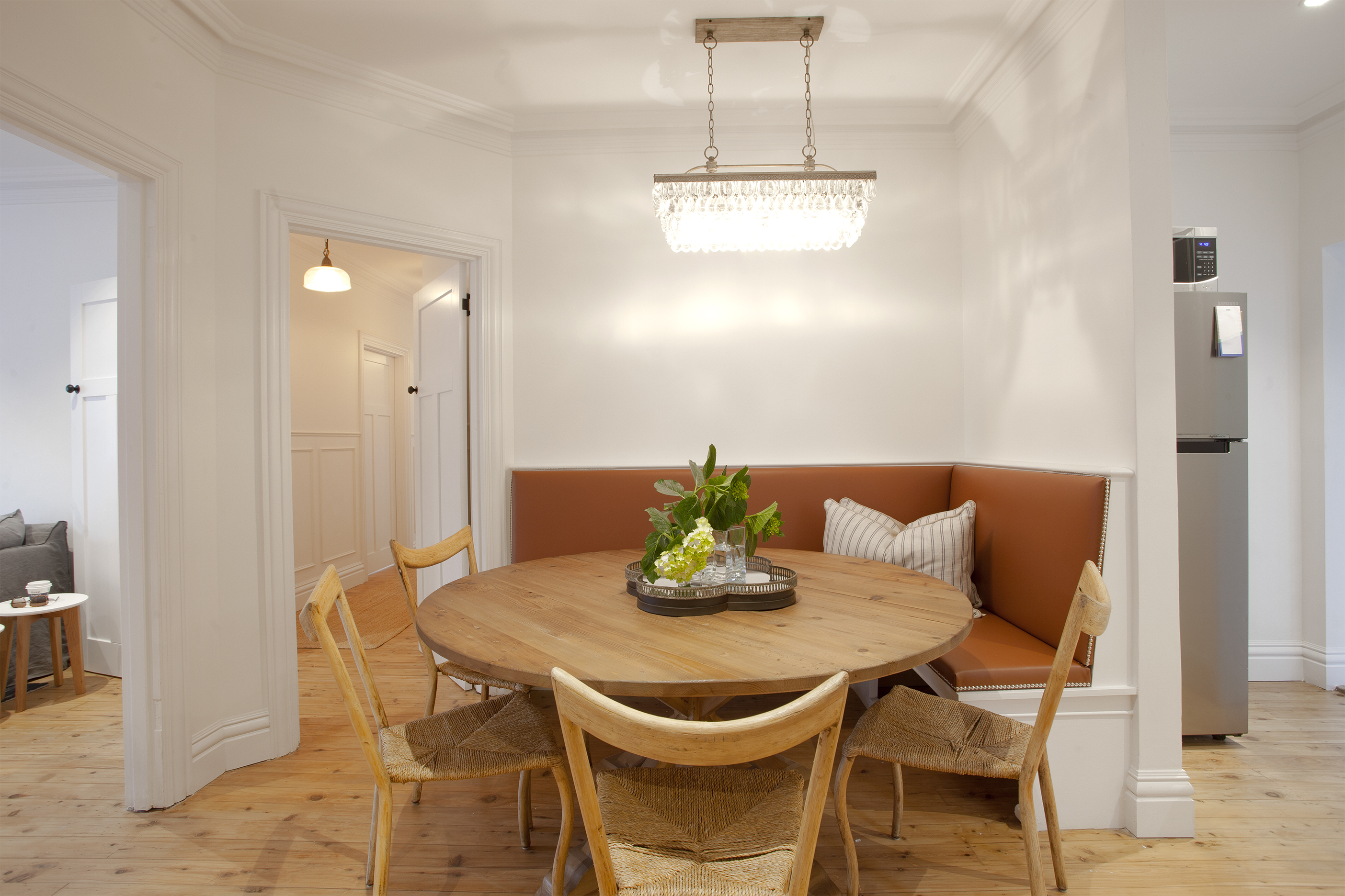 Luxe+Alfresco+GasFireplace+Flat 200m walk to Beach