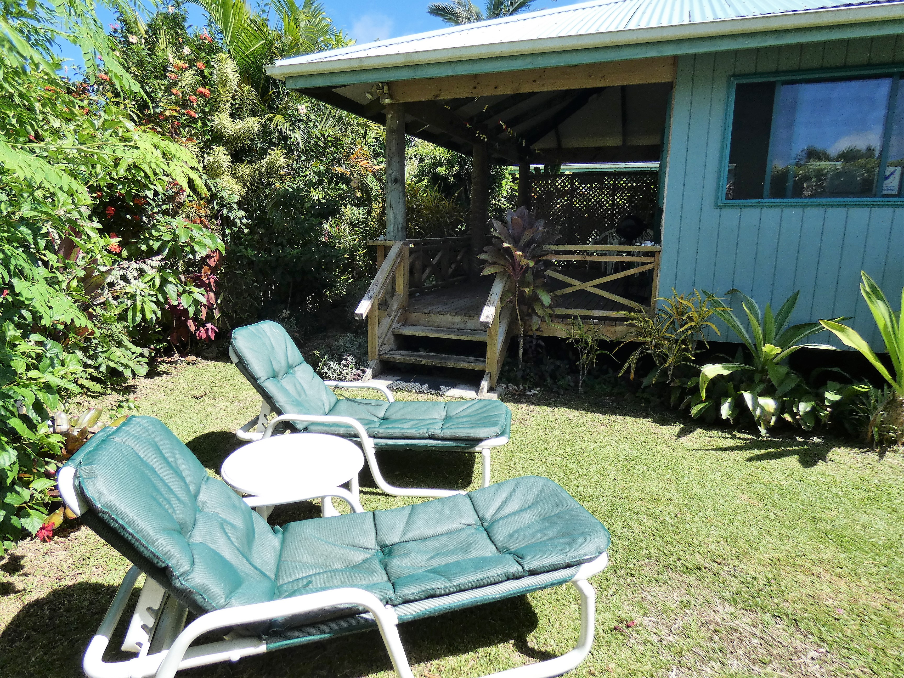 Selfcontained Bungalow 1 near beach