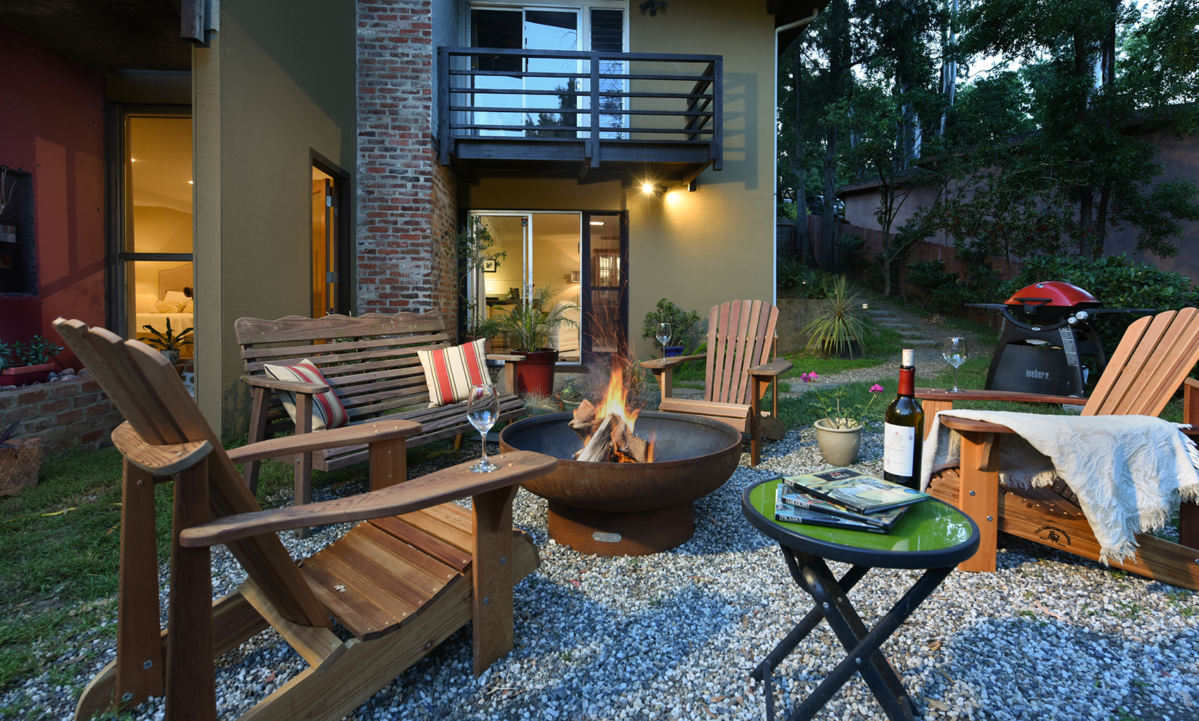 Wooded In-Law in Sequoyah, Oakland