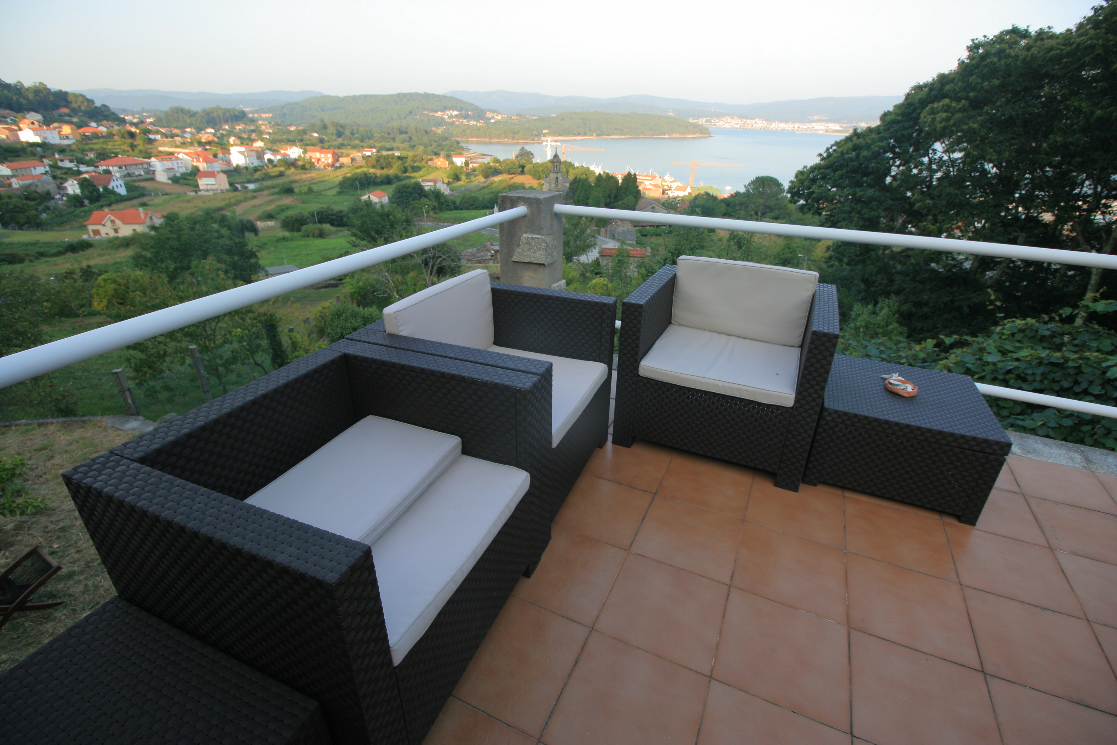Stone cottage in O Freixo with views over the ria