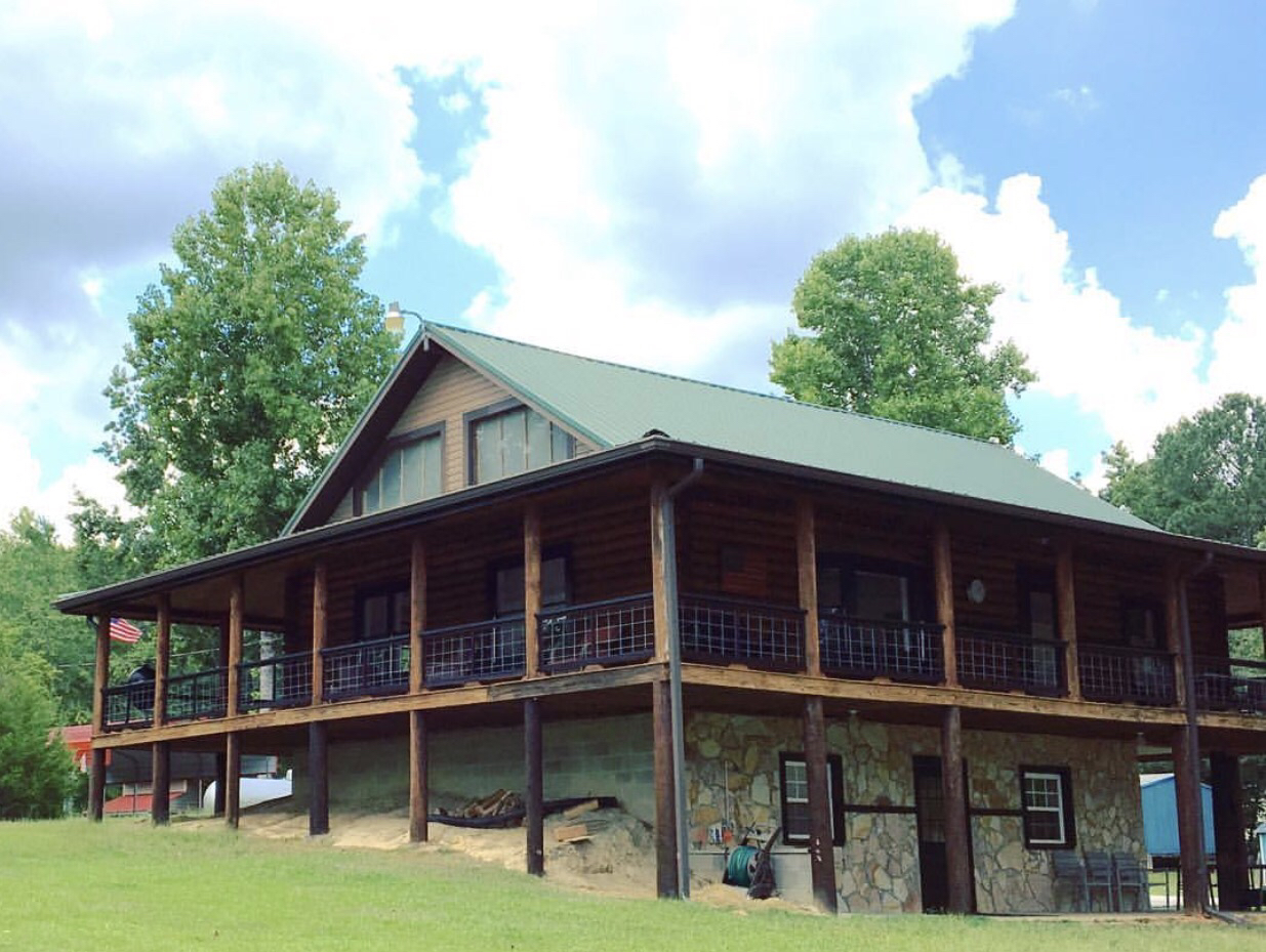 Simple Scandinavian Cabin Cabins for Rent in Lineville, Alabama