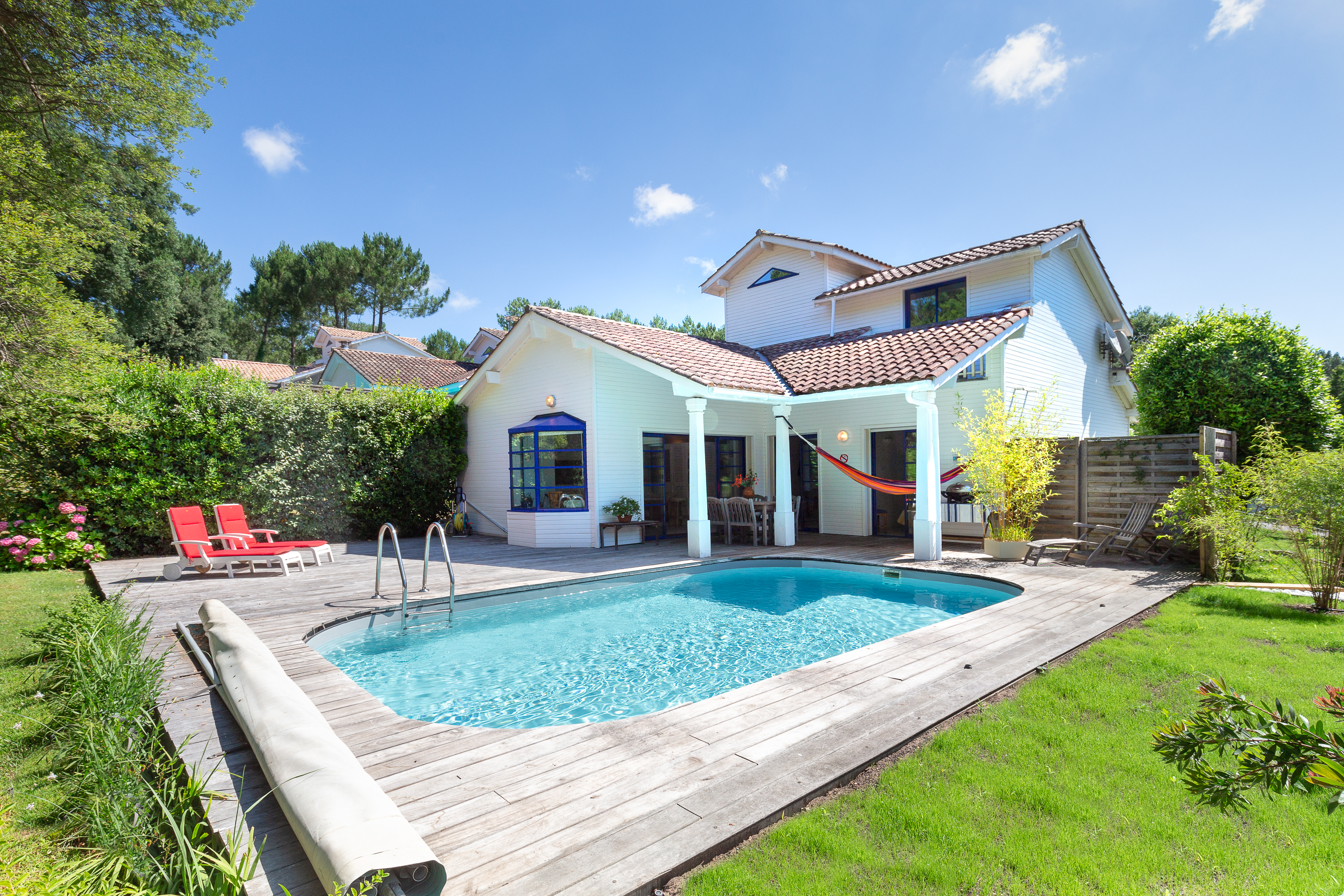 Private Villa with pool and close to beach & golf - Villas for Rent in  Moliets-et-Maa, Aquitaine-Limousin-Poitou-Charentes, France