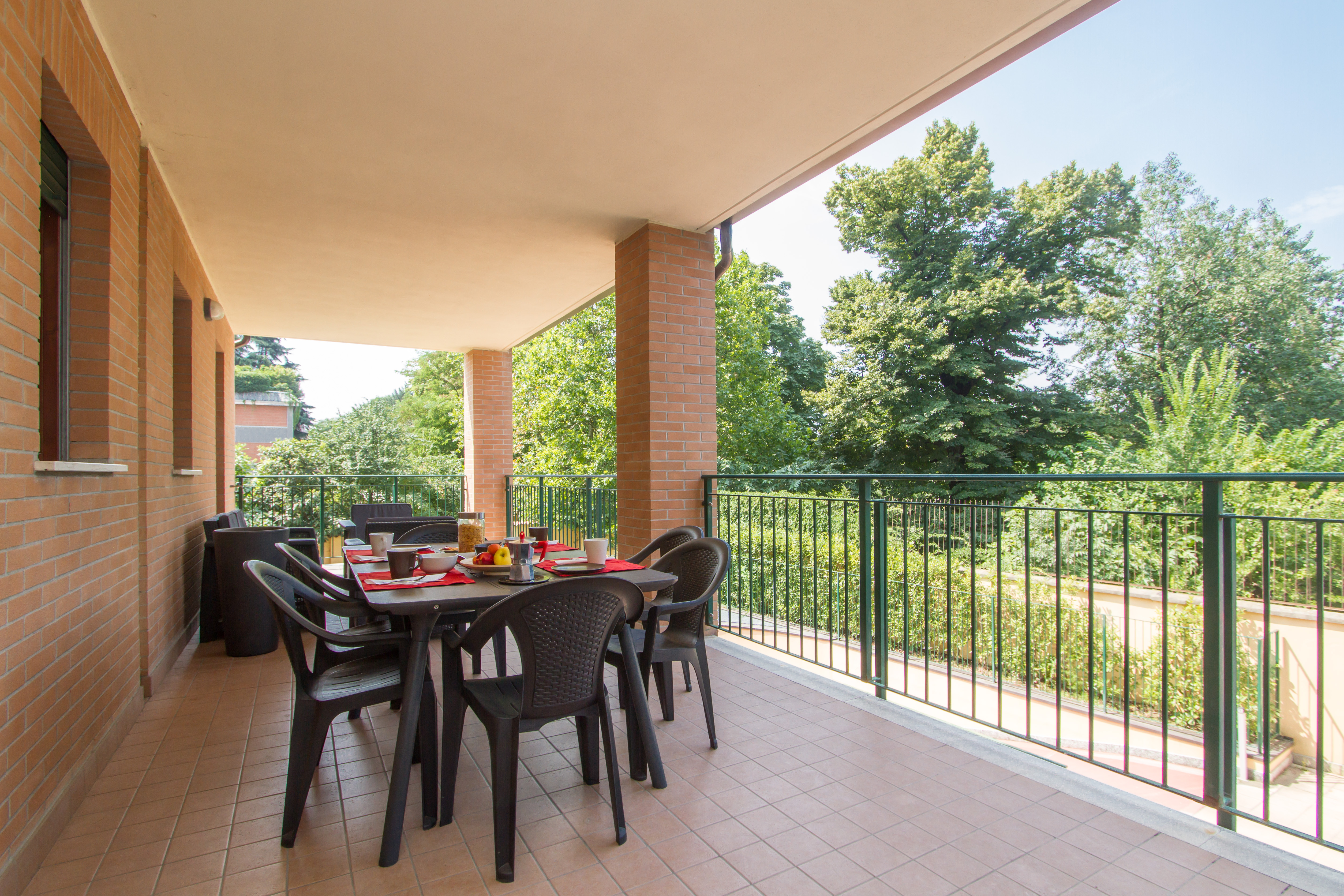A TERRACE ON THE PARK
