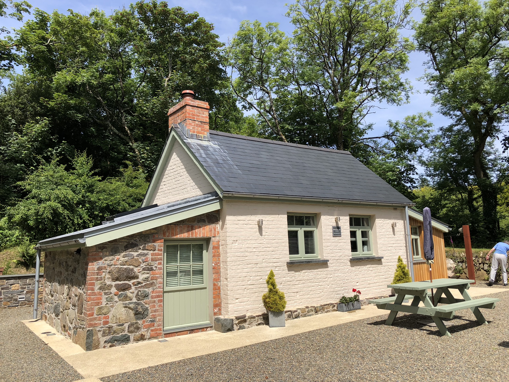 The Woodland Retreat Pembrokeshire Dog Friendly Cottages for Rent