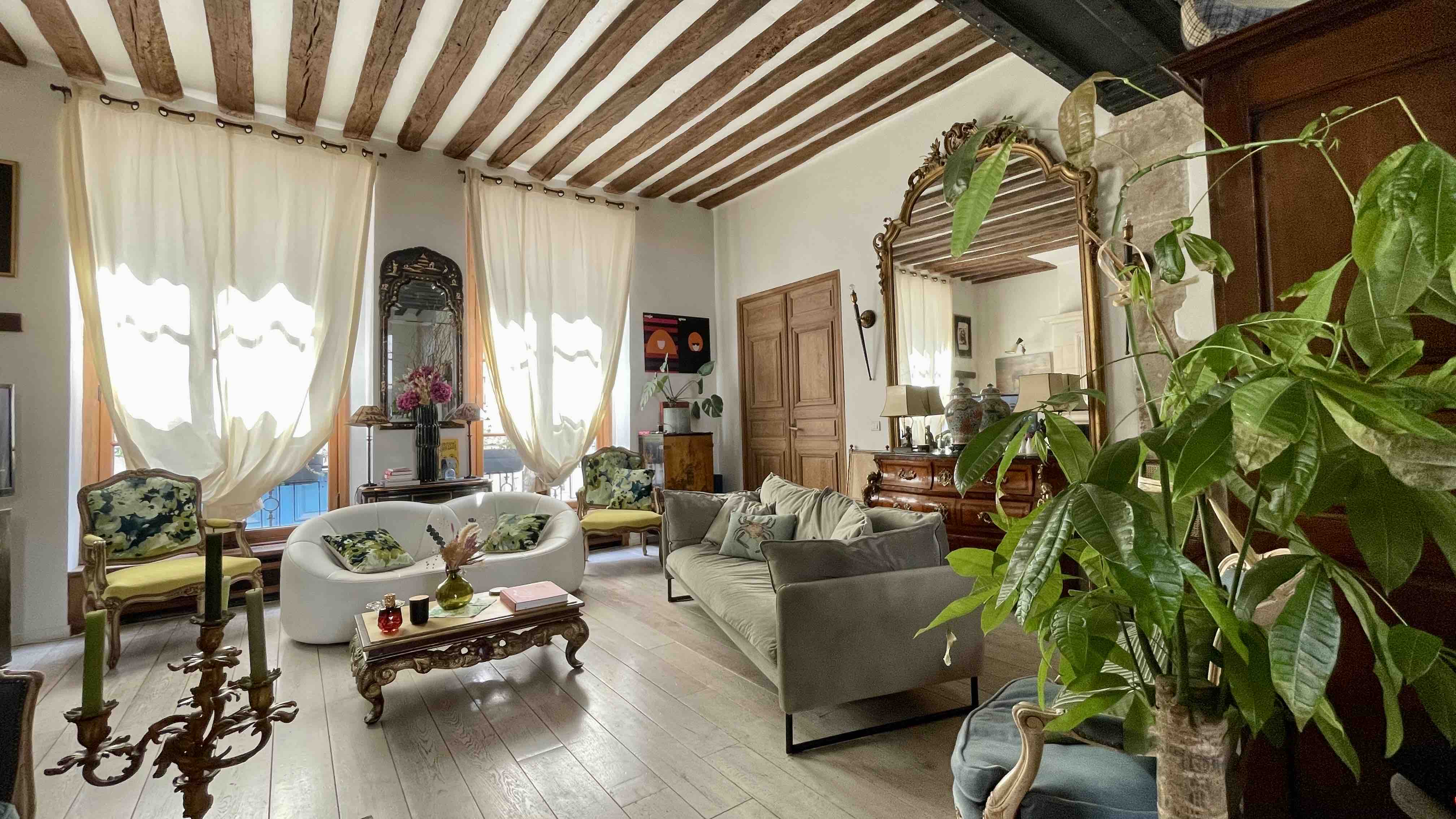 Imperial Suite Haut-Marais, Paris in Temple, Paris