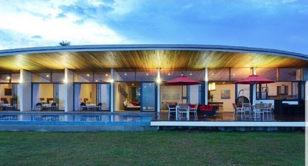 Beachfront Villaku Residences Villas For Rent In Balok Kuantan Pahang Malaysia